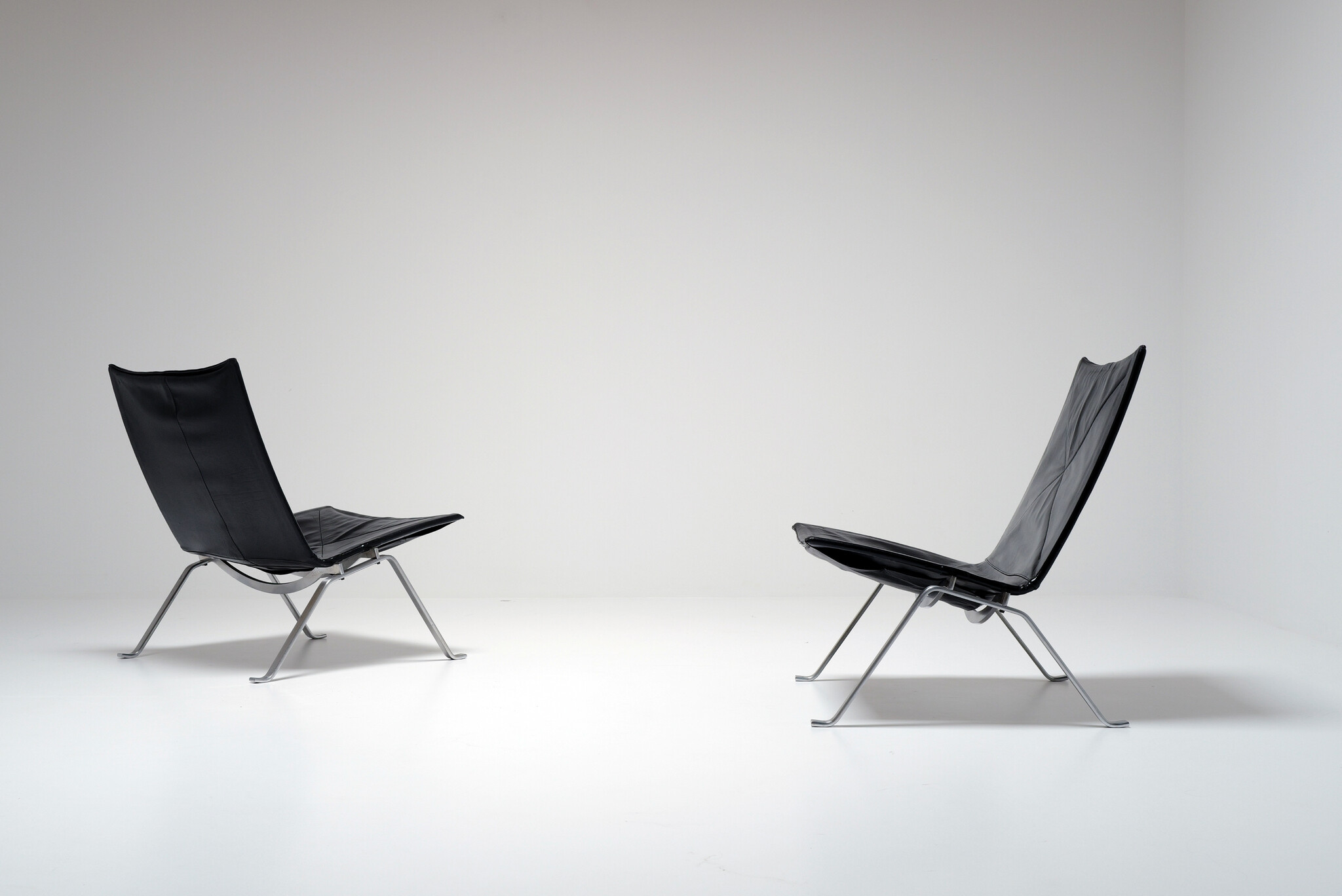 Set PK22 chairs Poul Kjærholm produced by Fritz Hansen, 1957