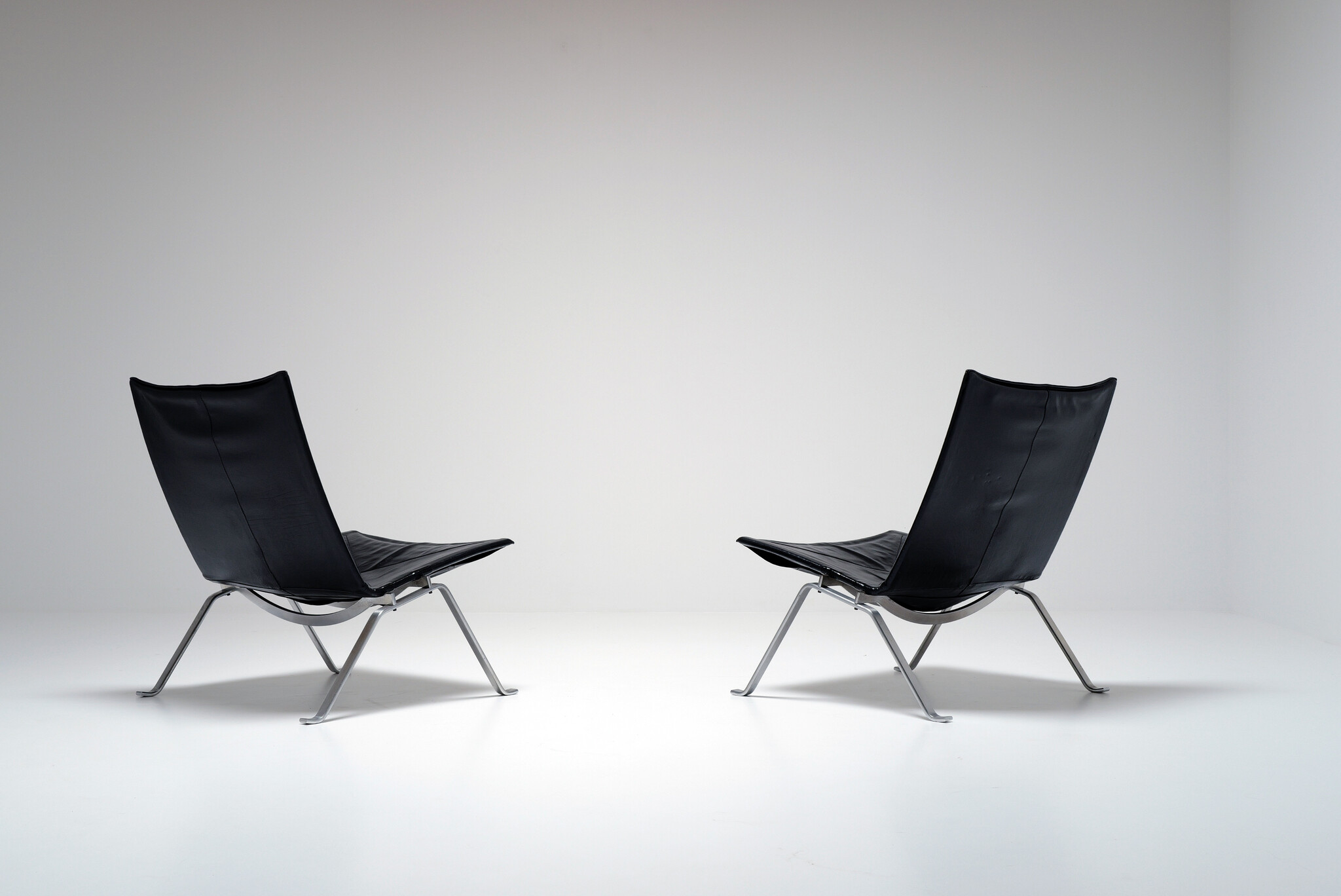 Set PK22 chairs Poul Kjærholm produced by Fritz Hansen, 1957