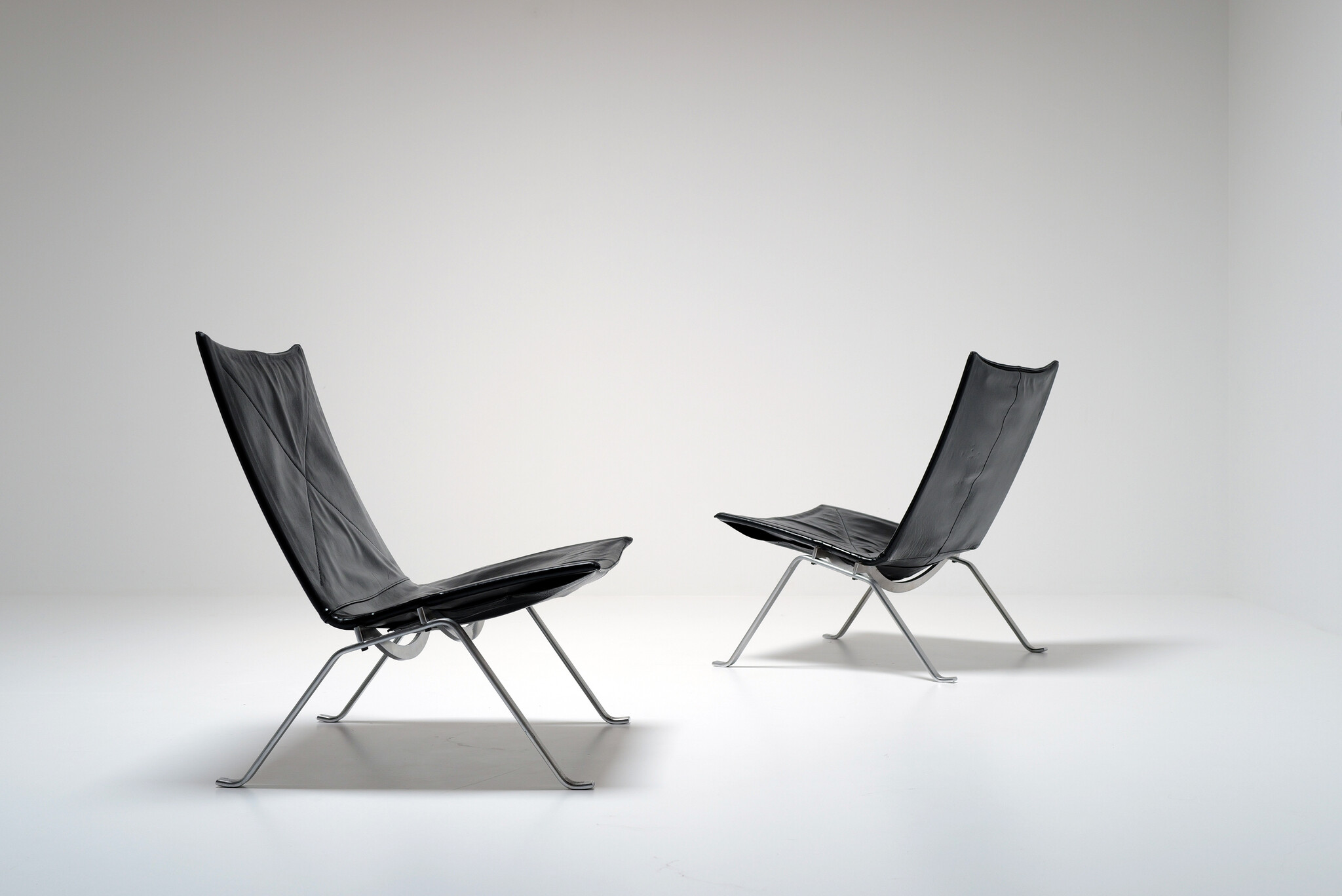 Set PK22 chairs Poul Kjærholm produced by Fritz Hansen, 1957