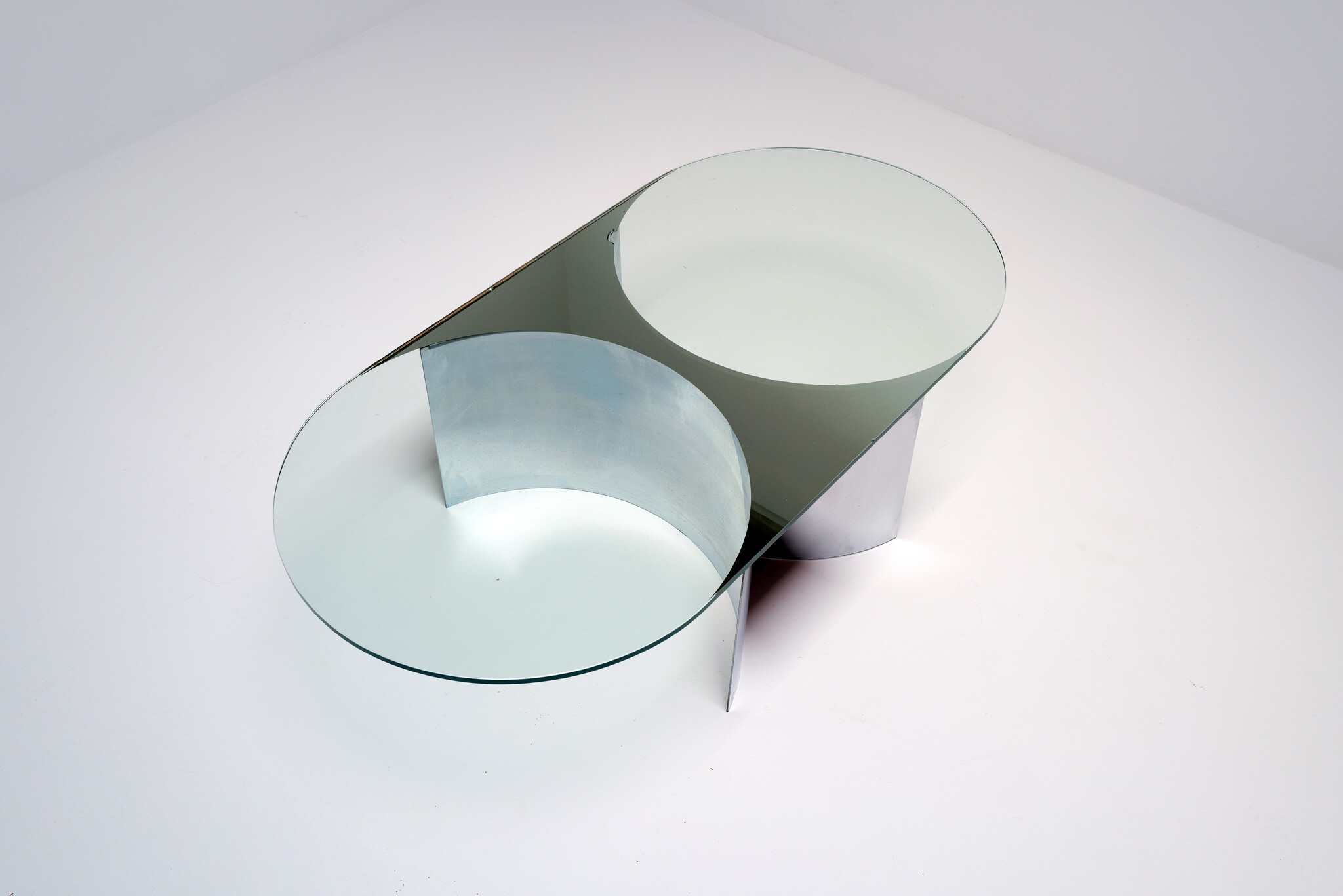 Table basse Giuseppe Raimondi modèle Jorn 3102, Italie années 70