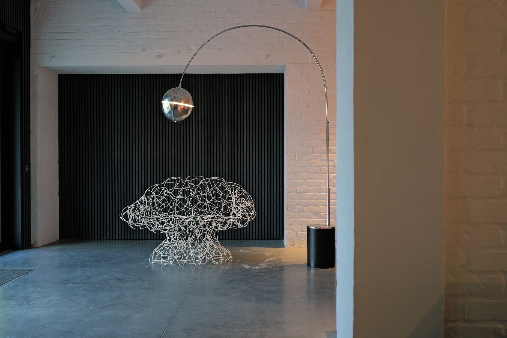 Lampe à arc italienne chromée, années 1970