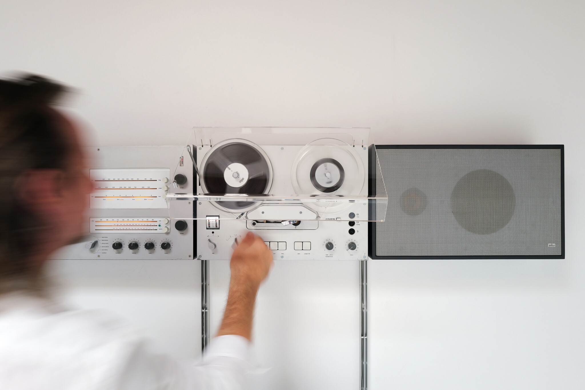 Braun wall unit Stereo Wandanlage "BLACK EDITION" By Dieter Rams, 1960's