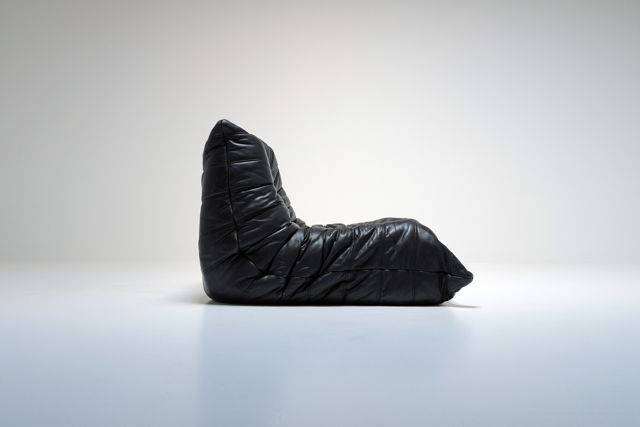 Original Ligne Roset Togo