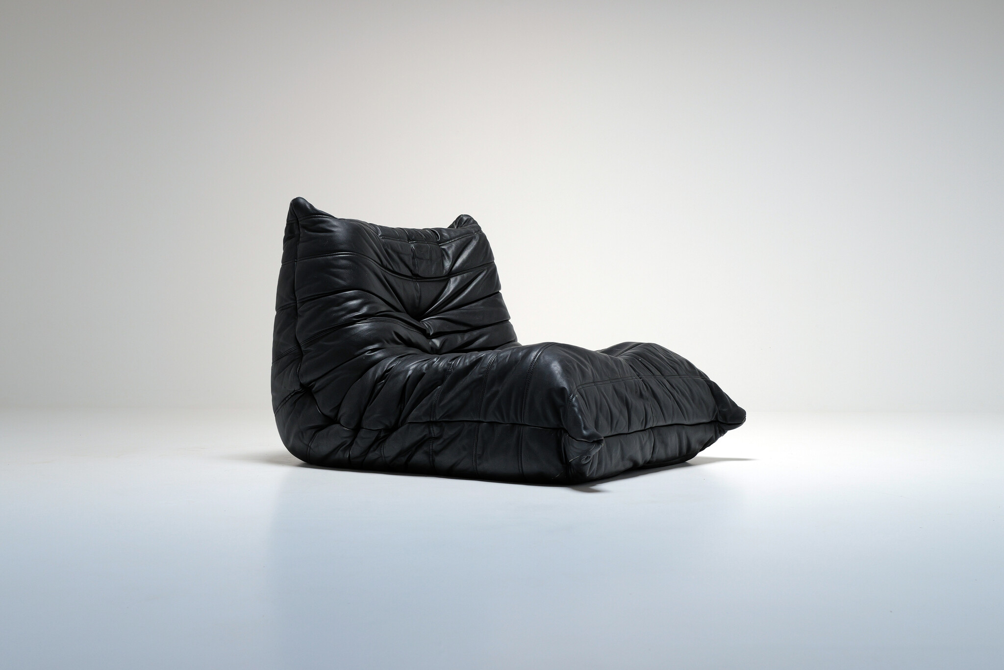 Original Ligne Roset Togo
