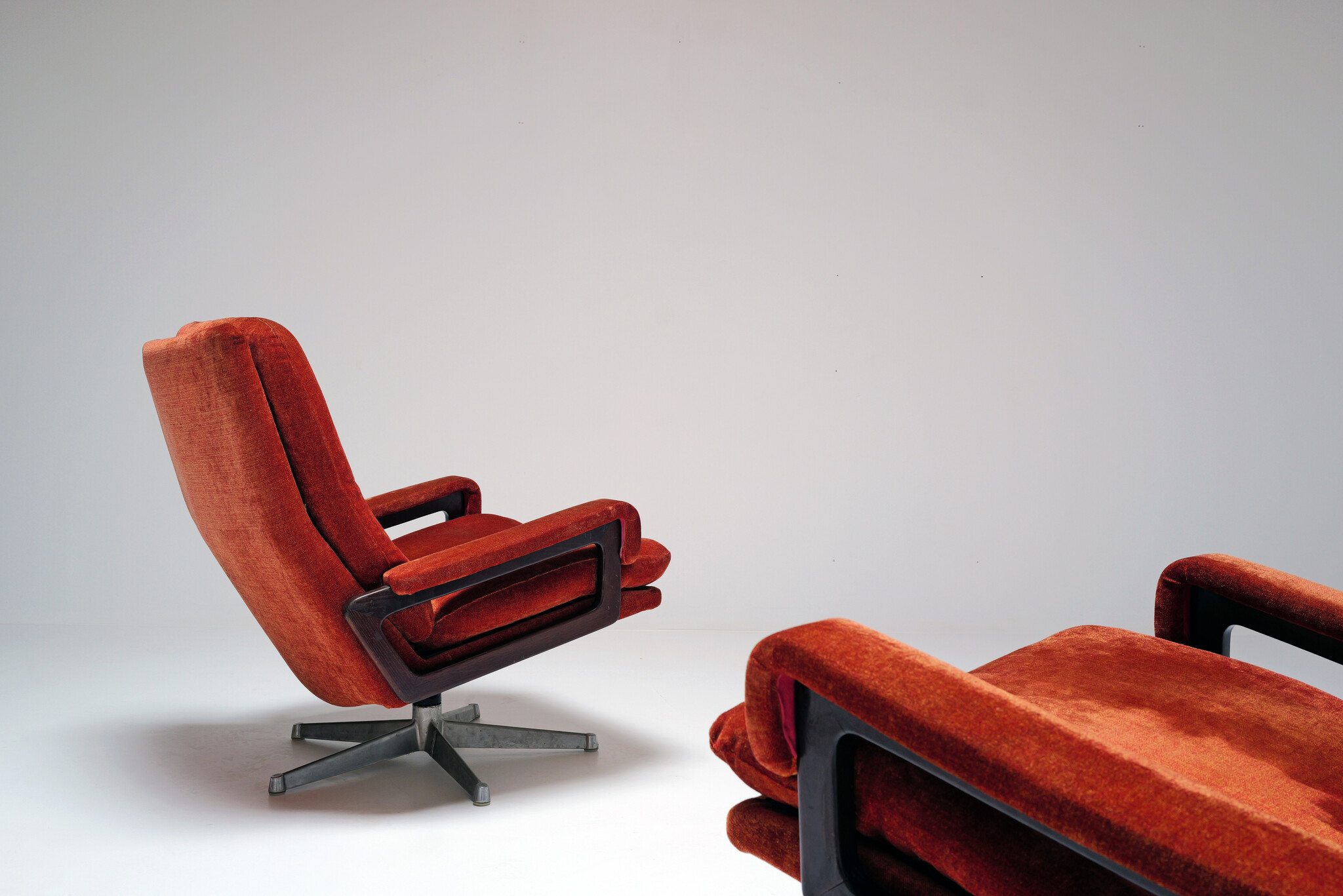 Set of King lounge chairs by André Vandenbeuck for Strässle, 1970s