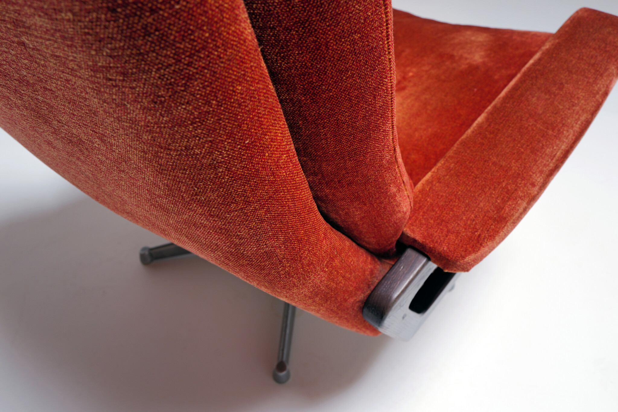 Set of King lounge chairs by André Vandenbeuck for Strässle, 1970s