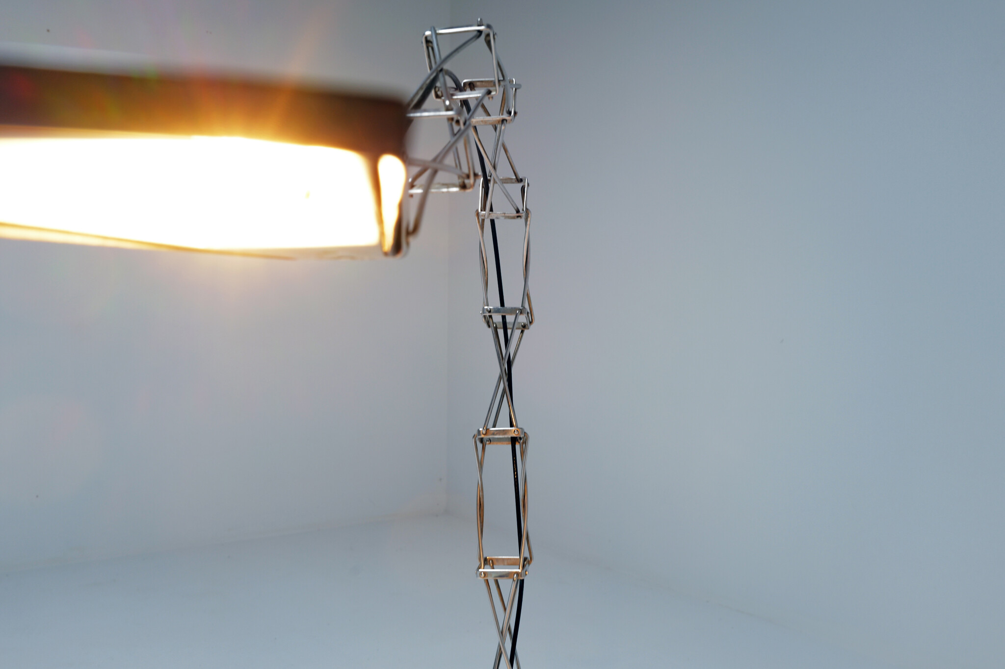 Table lamp by Yaacov Kaufmann for Lumina, 1980s