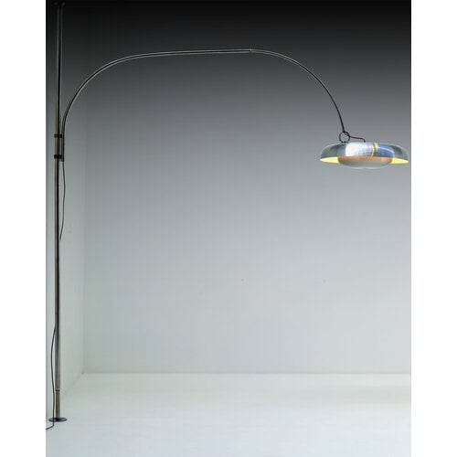 Booglamp by Pirro Cuniberti