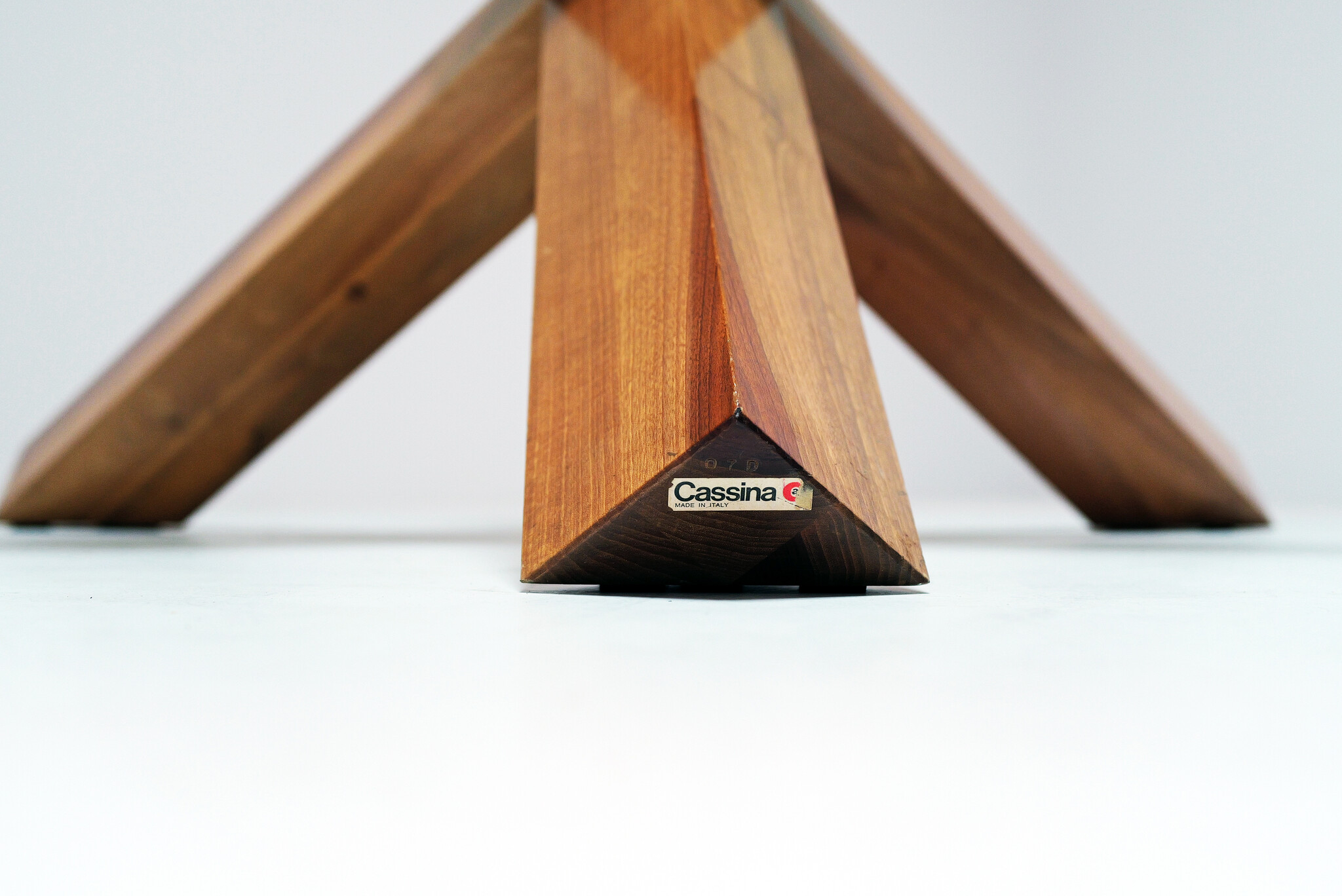 La Rotonda dining table van Mario Bellini voor Cassina, 1970s