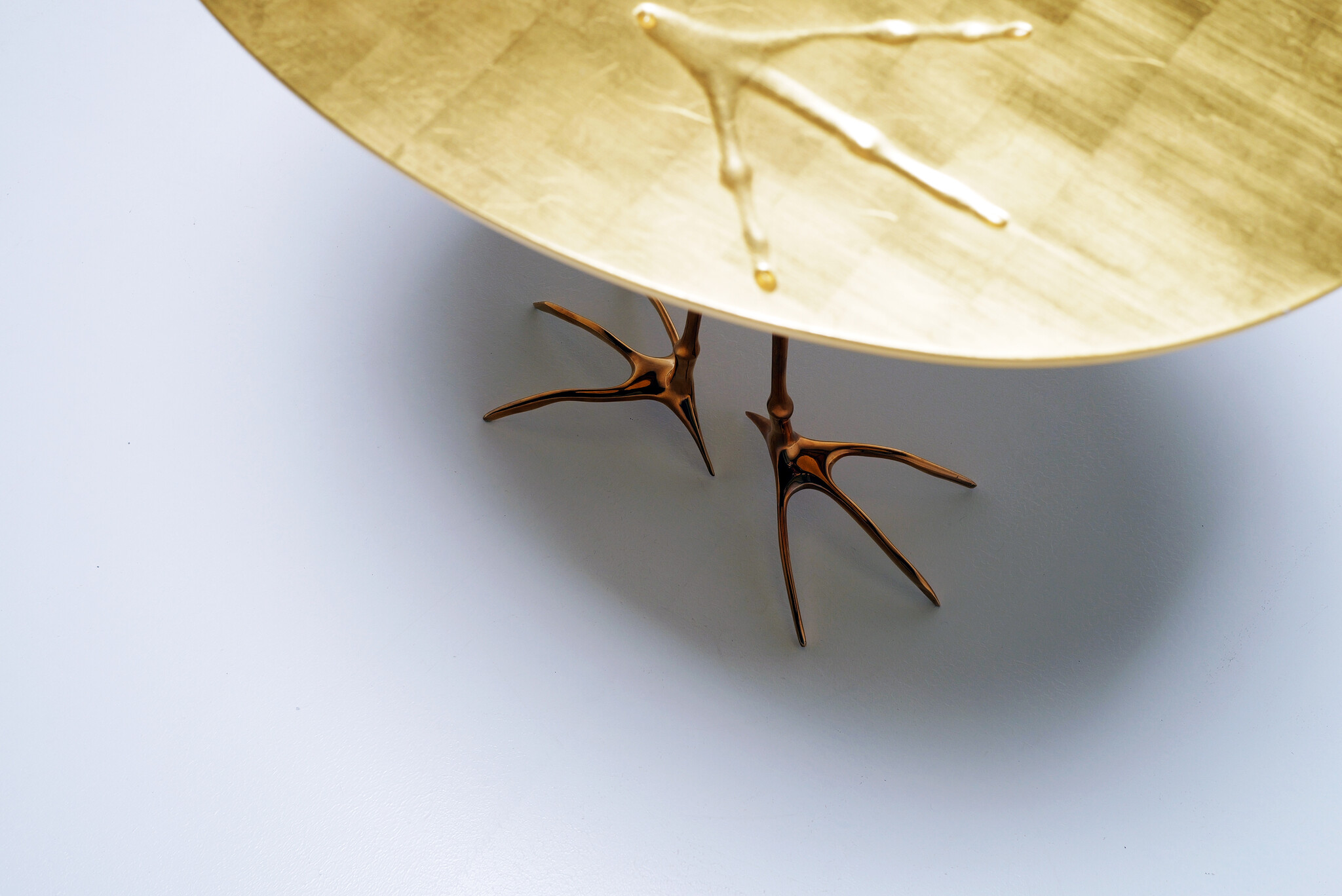 Traccia Table van Meret Oppenheim voor Cassina