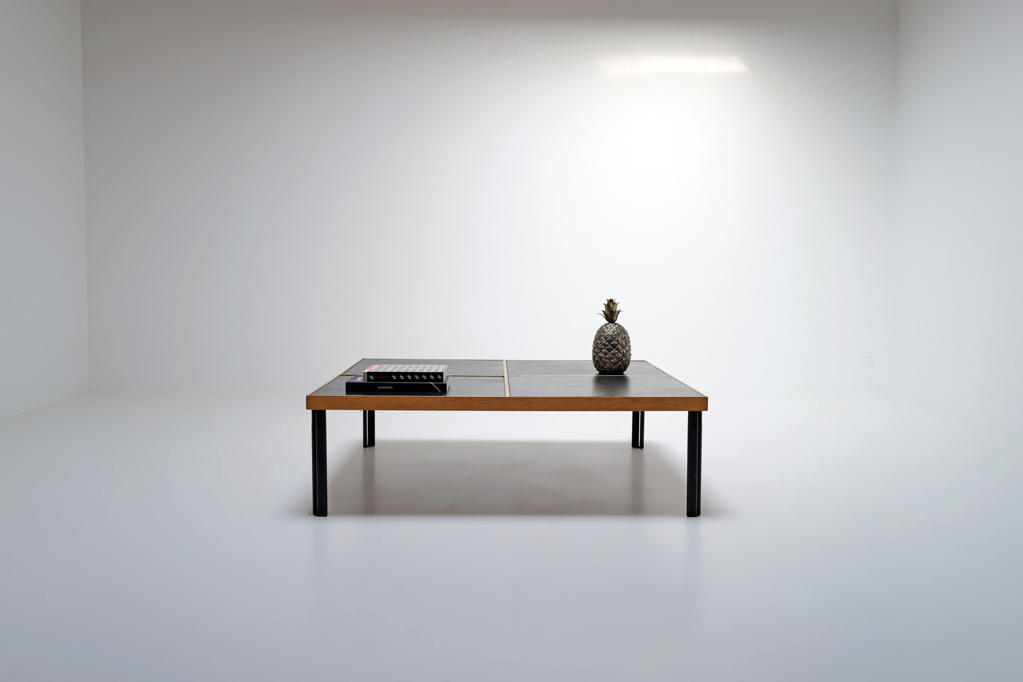 Naviglio coffee table van Piero de Martini voor Cassina, 1980