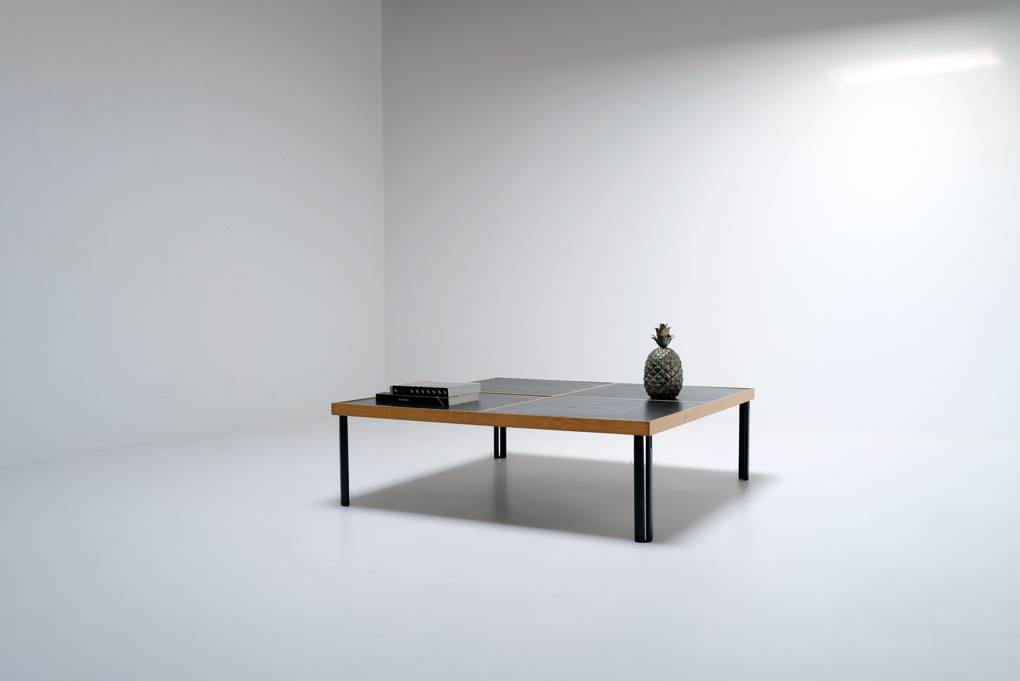 Naviglio coffee table van Piero de Martini voor Cassina, 1980