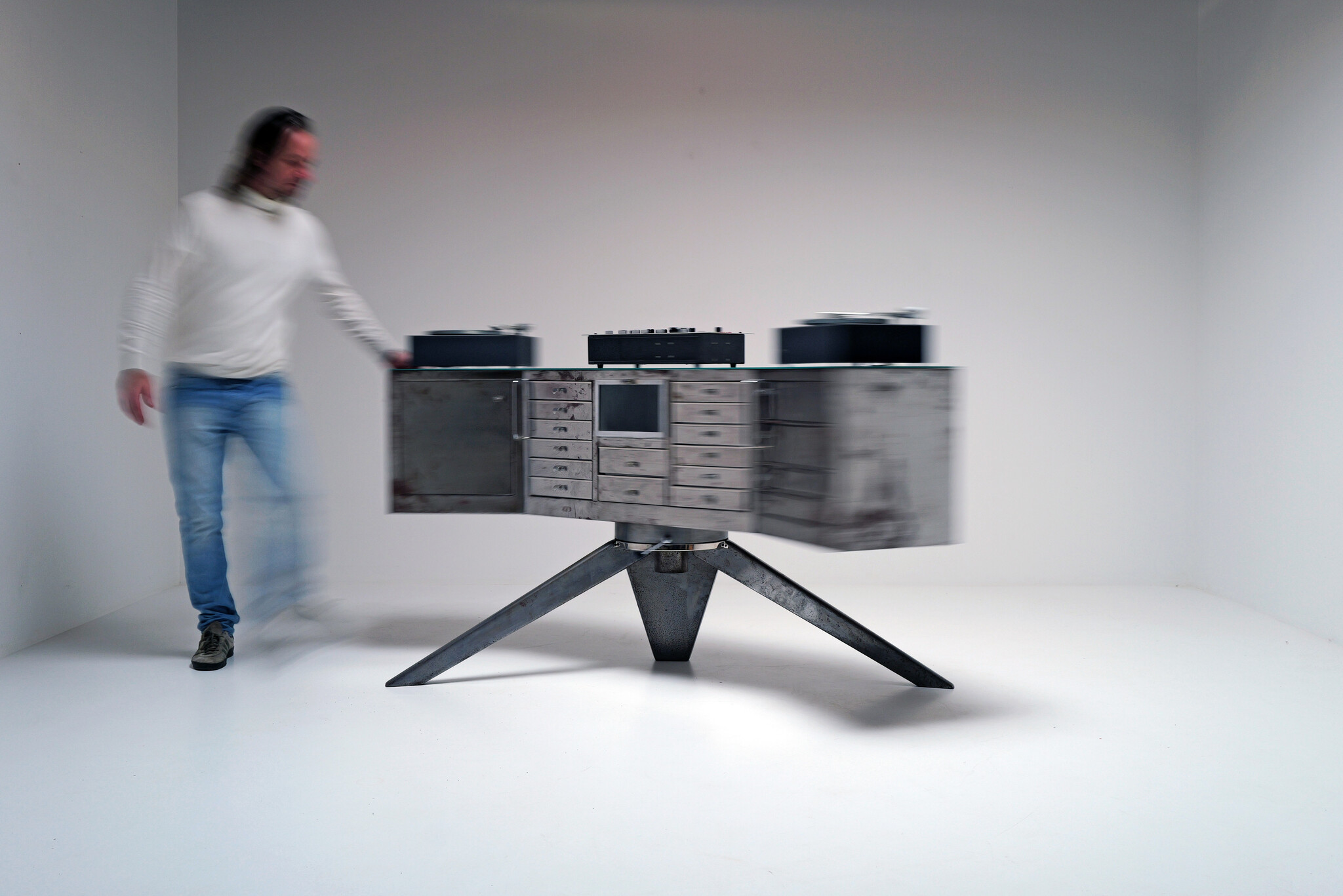 Tandartsmeubel ontworpen door Pininfarina voor Gallus, Switzerland, 1960's