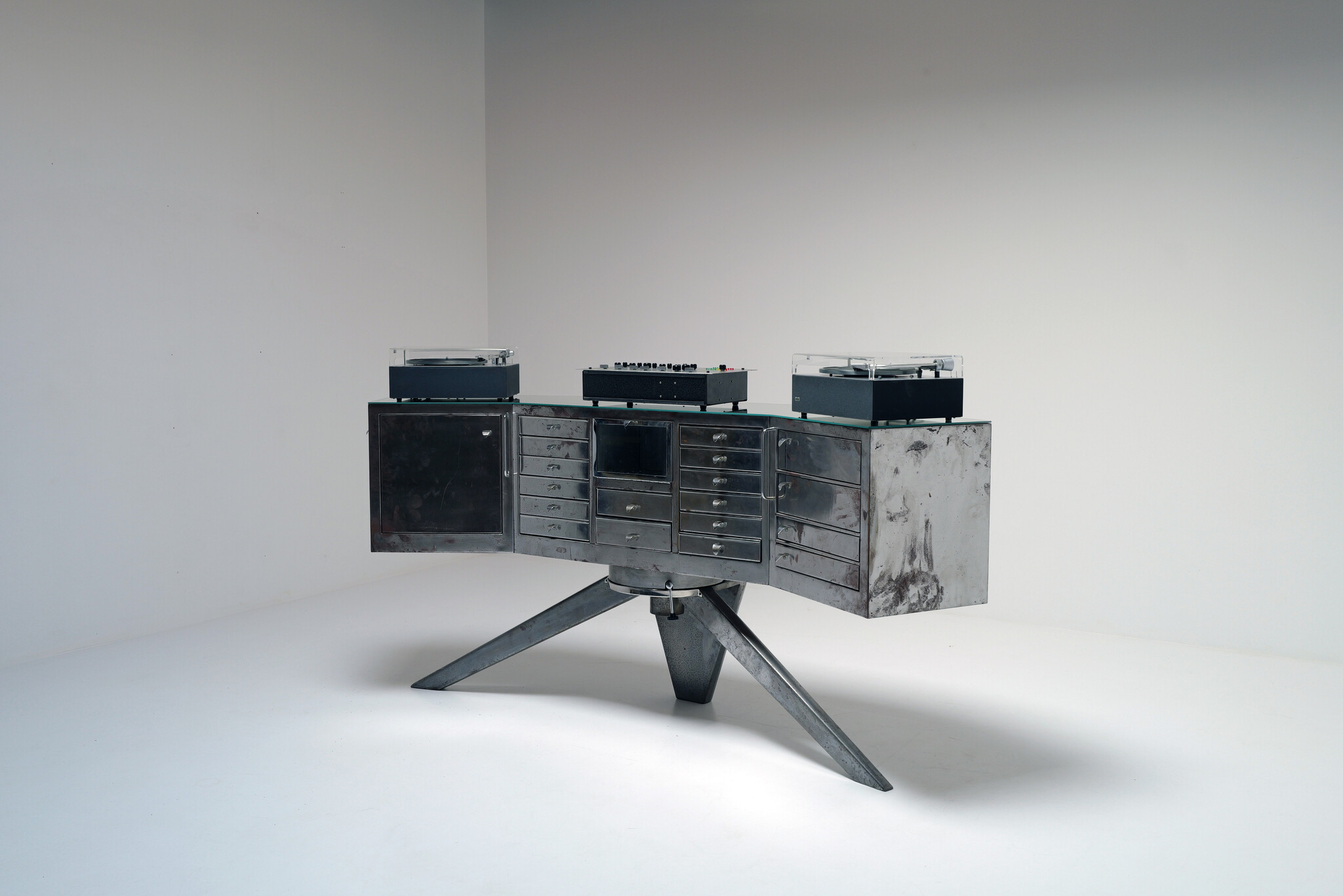Tandartsmeubel ontworpen door Pininfarina voor Gallus, Switzerland, 1960's