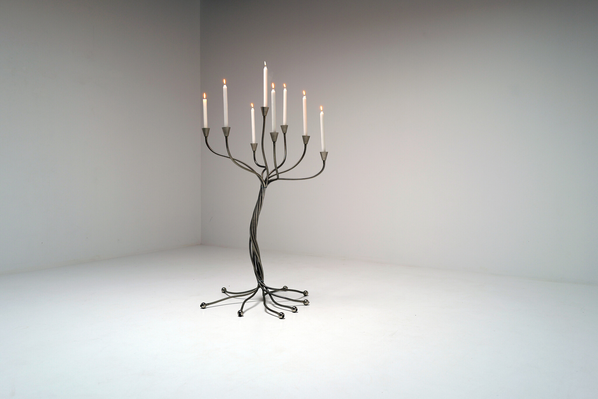 Kandelaar van Catellani & Smith voor Christe Eleison, 1989