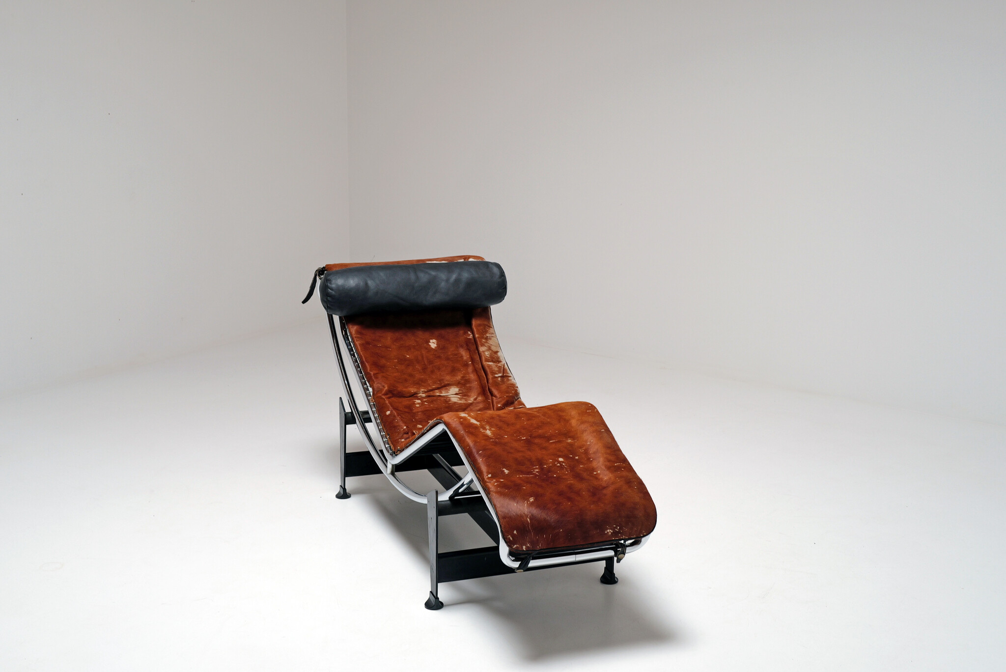 Le Corbusier Chaise Longue lc4