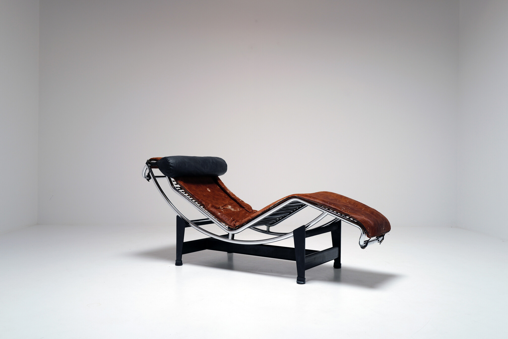 Le Corbusier Chaise Longue lc4