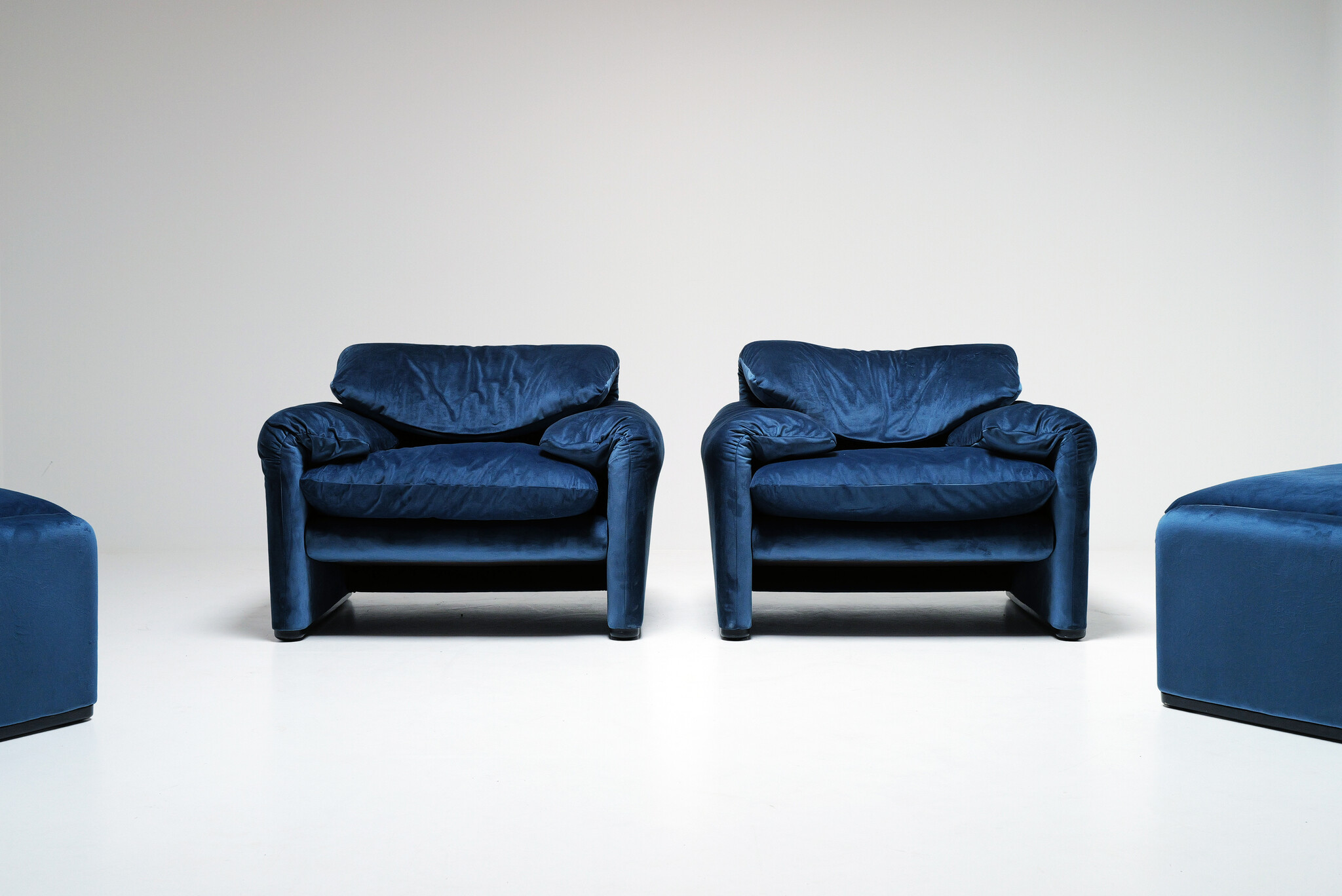 Maralunga clubs door Vico Magistretti voor Cassina