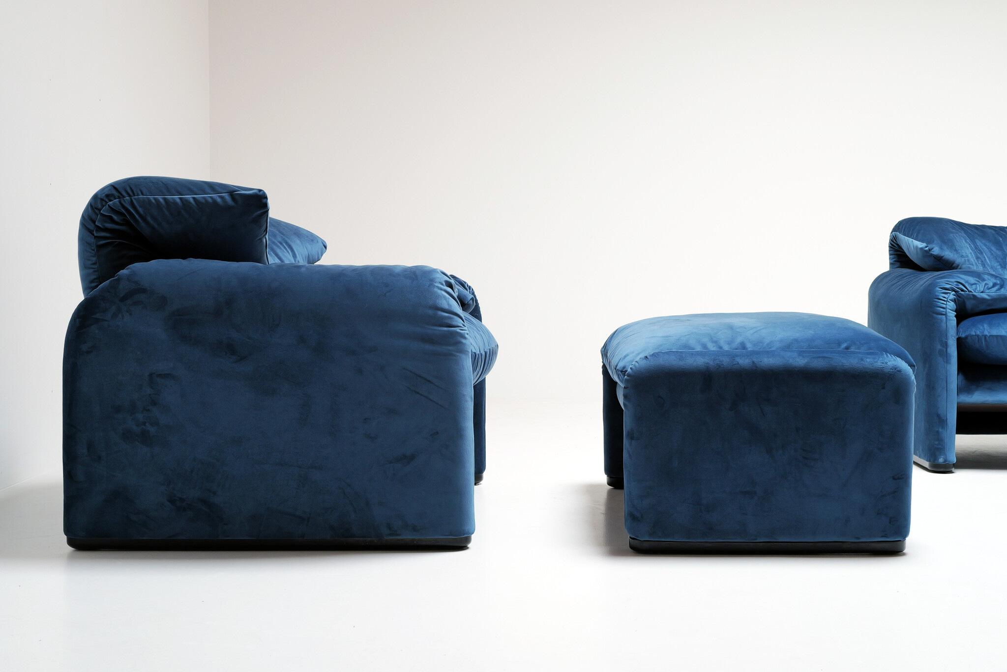 Maralunga clubs door Vico Magistretti voor Cassina