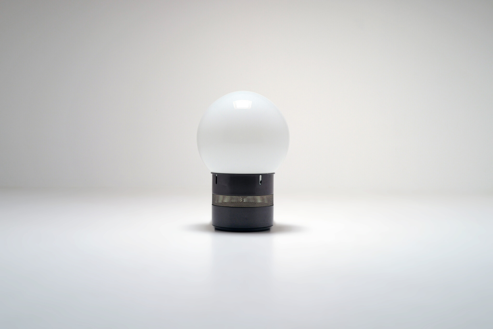 “Mezzo Oracolo” van Gae Aulenti voor Artemide, 1960's