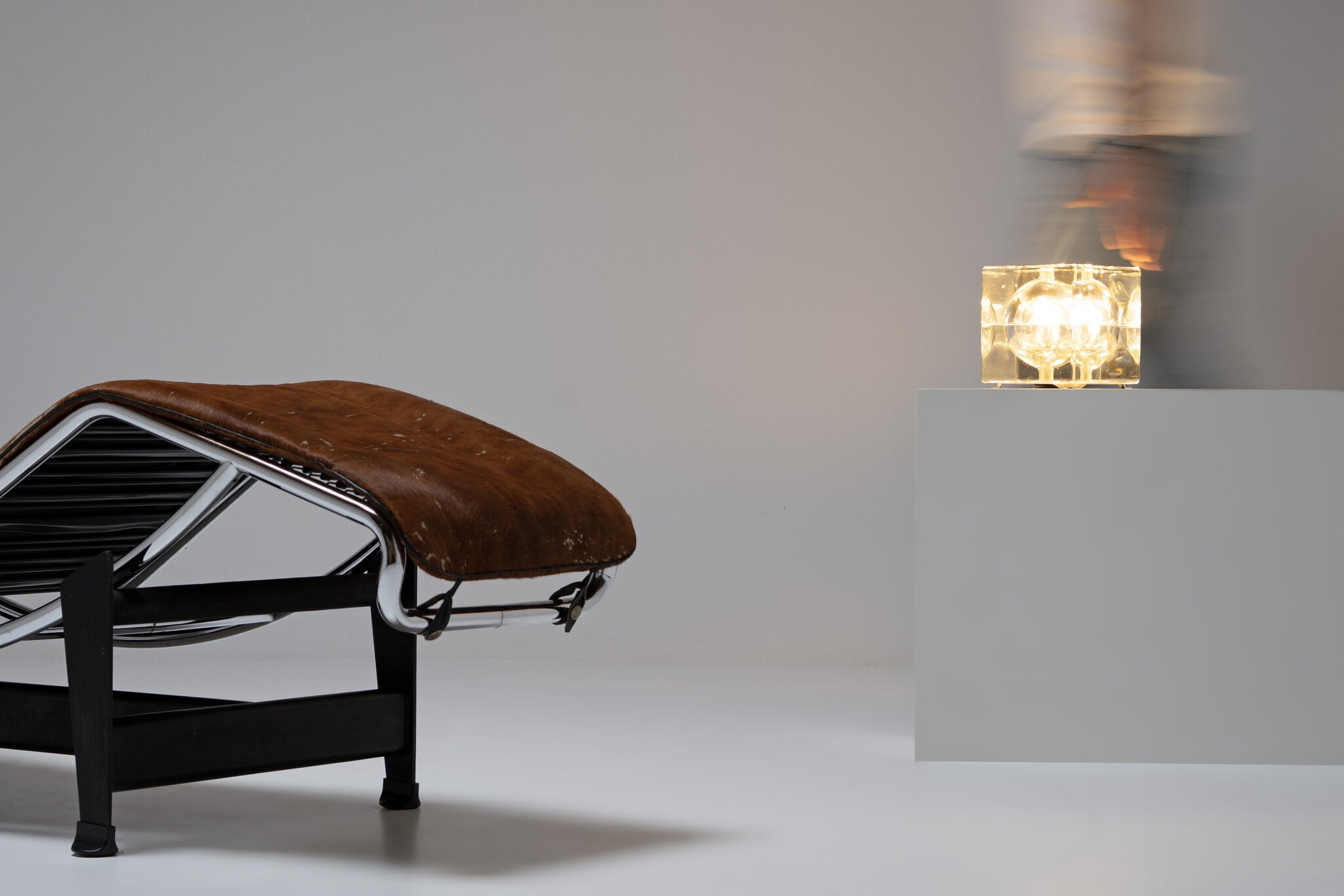 Cubosphere tafel Lamp ontworpen door Alessandro Mendini