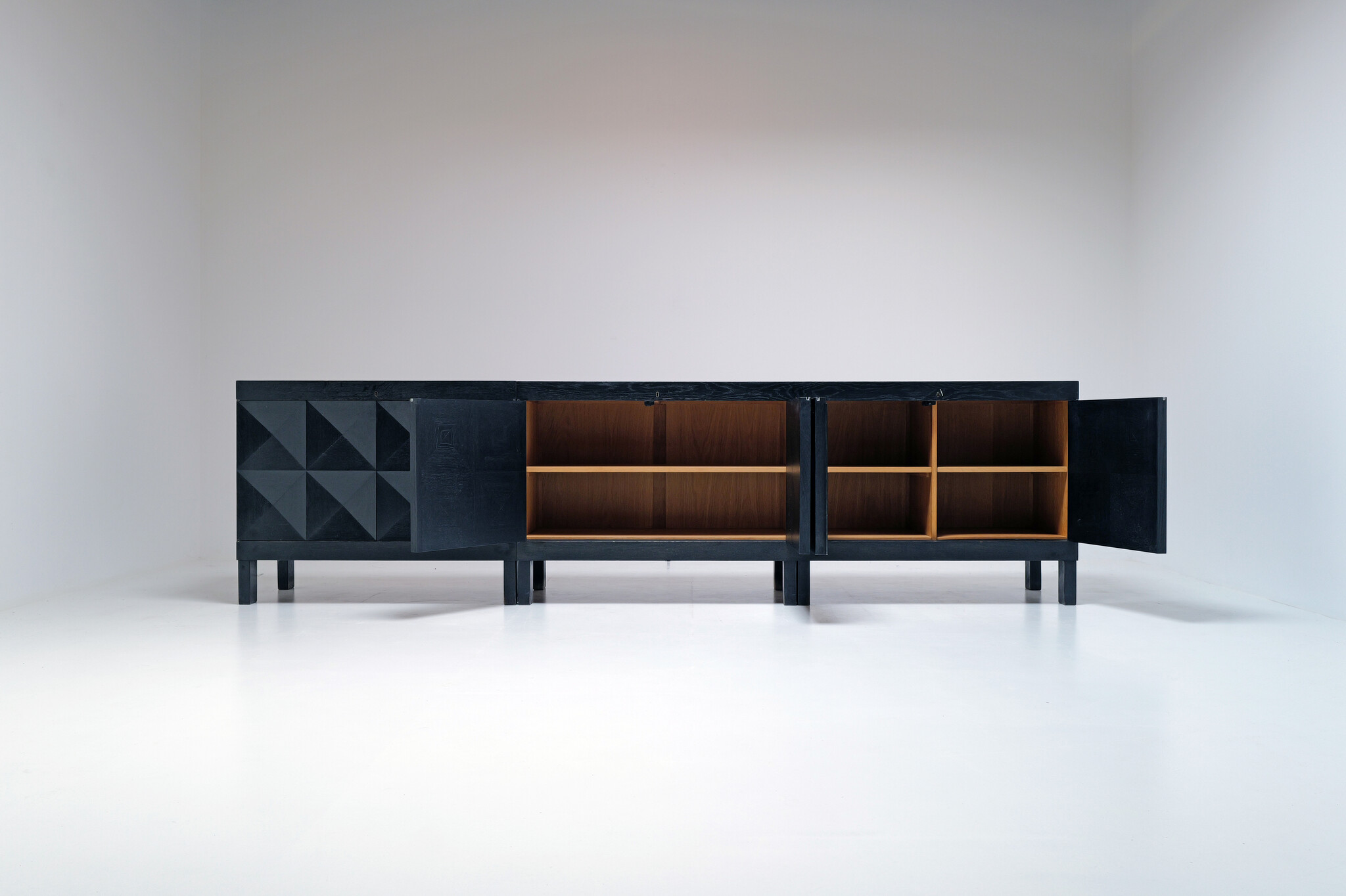 Zeldzame Brutalistische sideboard en barkast Van J. Batenburg Voor E.M.Y, Belgie 1969