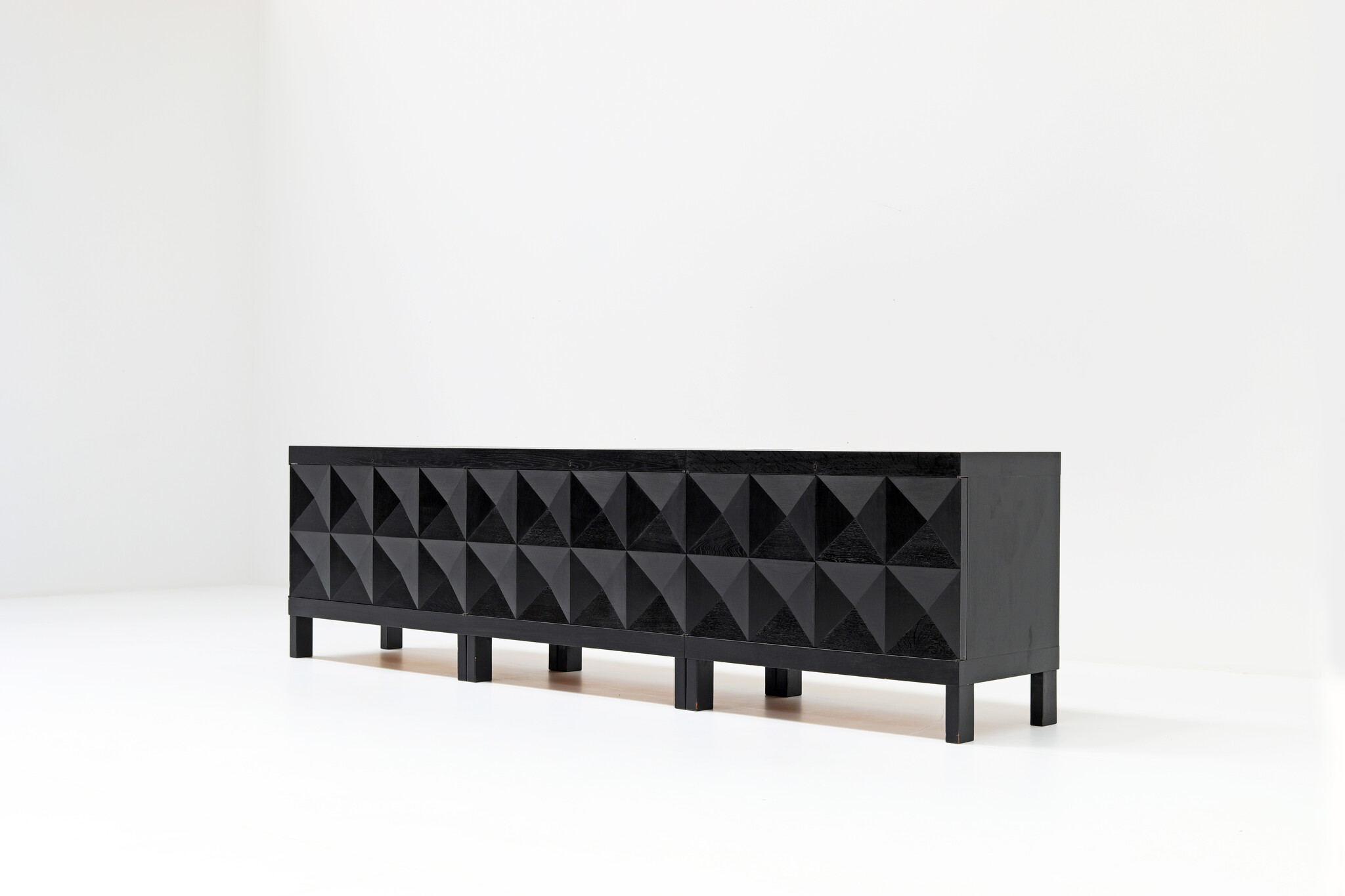 Zeldzame Brutalistische sideboard en barkast Van J. Batenburg Voor E.M.Y, Belgie 1969