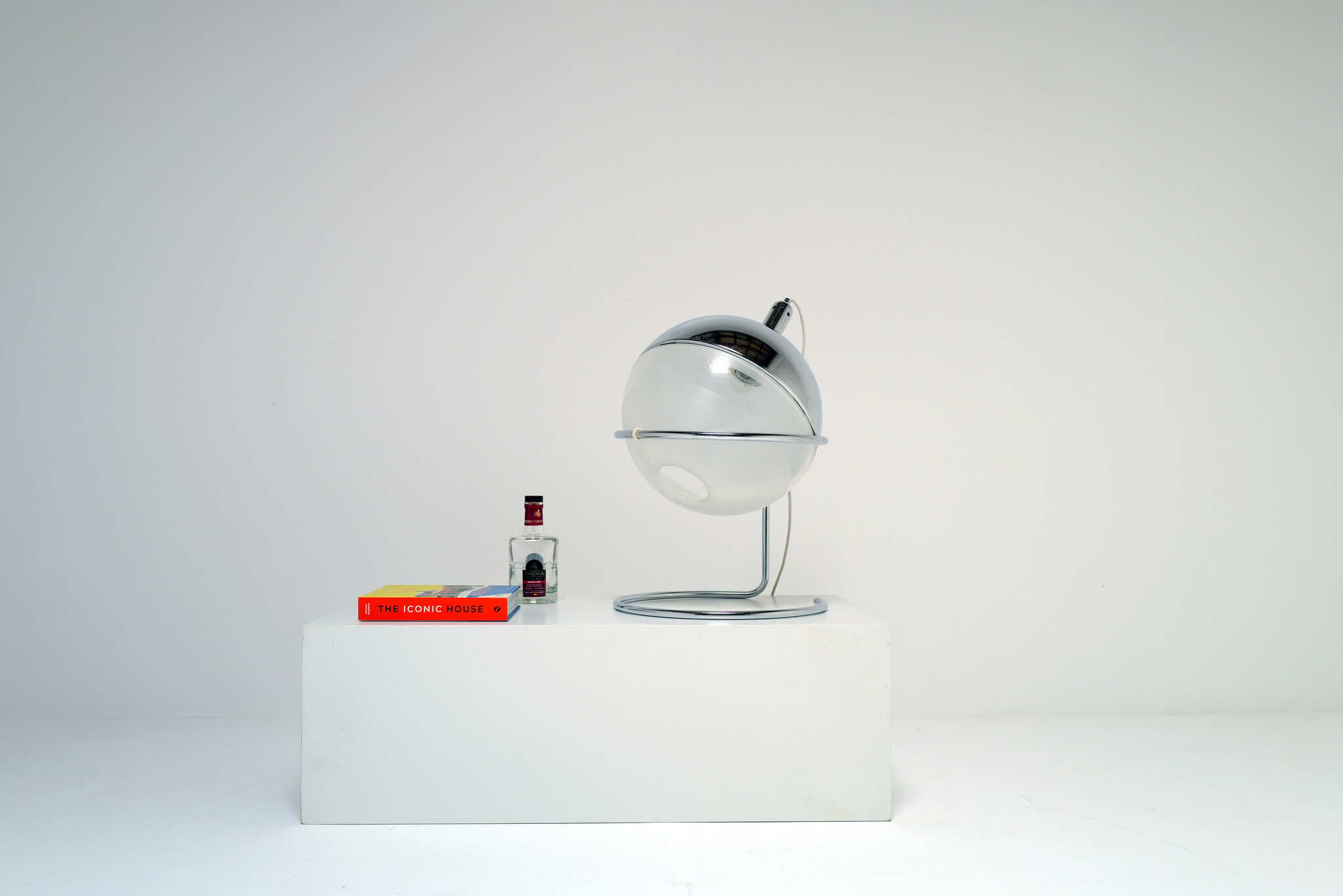 Focus Table Lamp by Fabio Lenci for Guzzini, 1970s – Special Chrome Edition