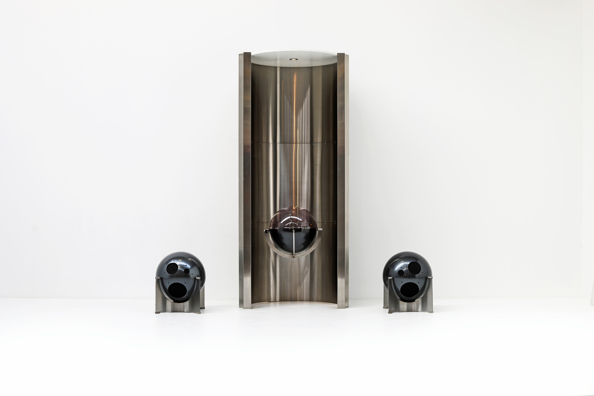 Helium Space Age globe stereo designed by Alain Carré, 1968