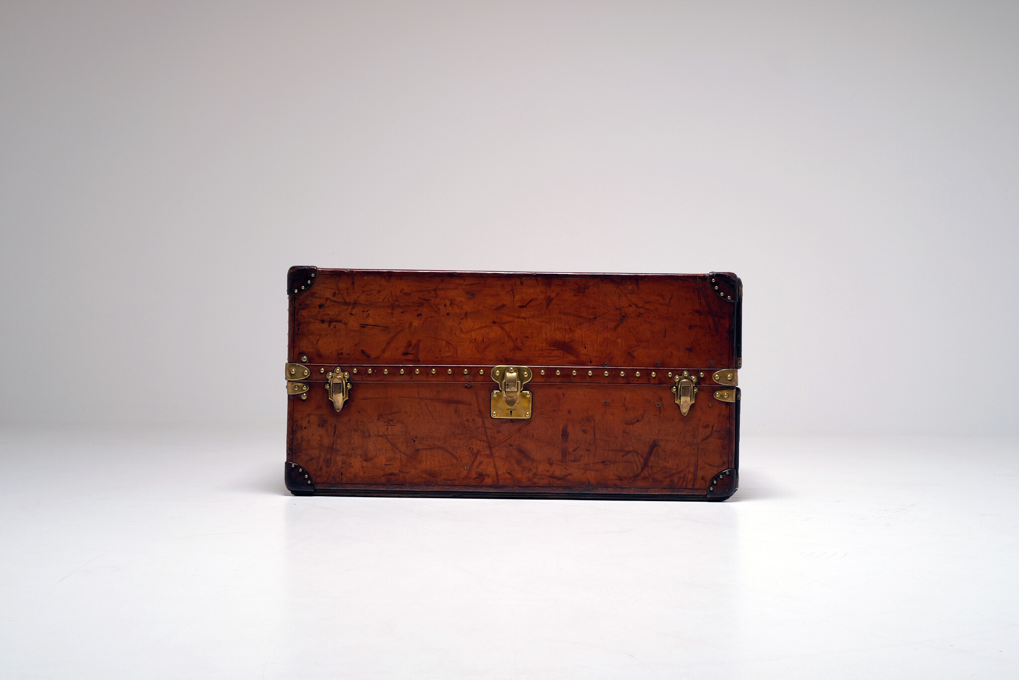 Louis Vuitton leather wardrobe trunk, 1920s