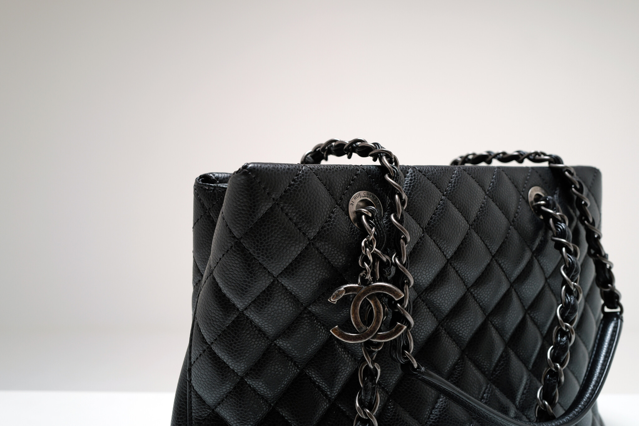 Chanel Shopper Tote in zwart caviar leder