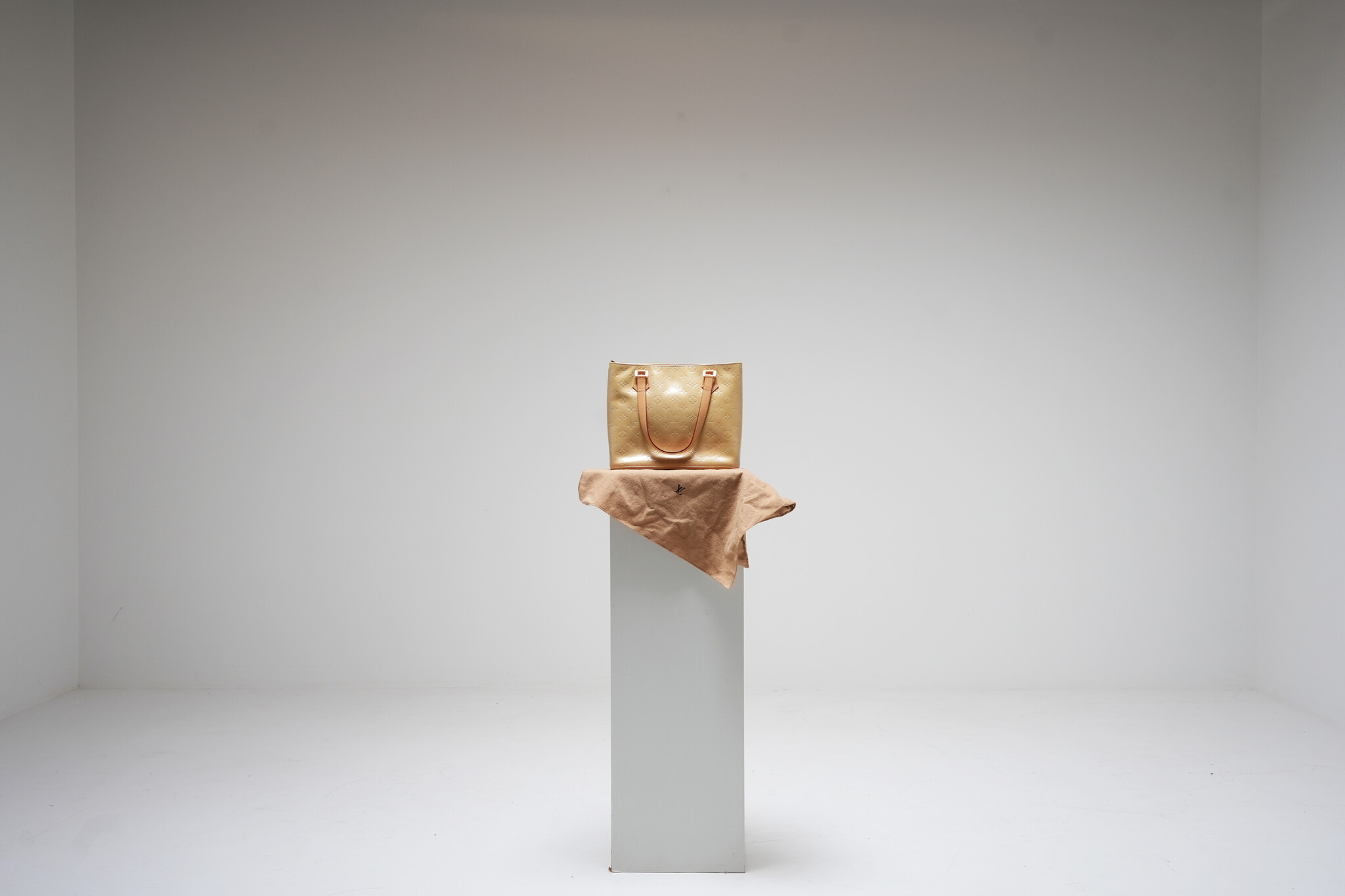 Louis Vuitton Houston Noisette Monogram Vernis Sac fourre-tout