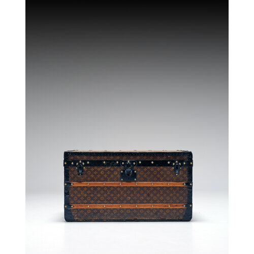 Louis Vuitton suitcase 1898