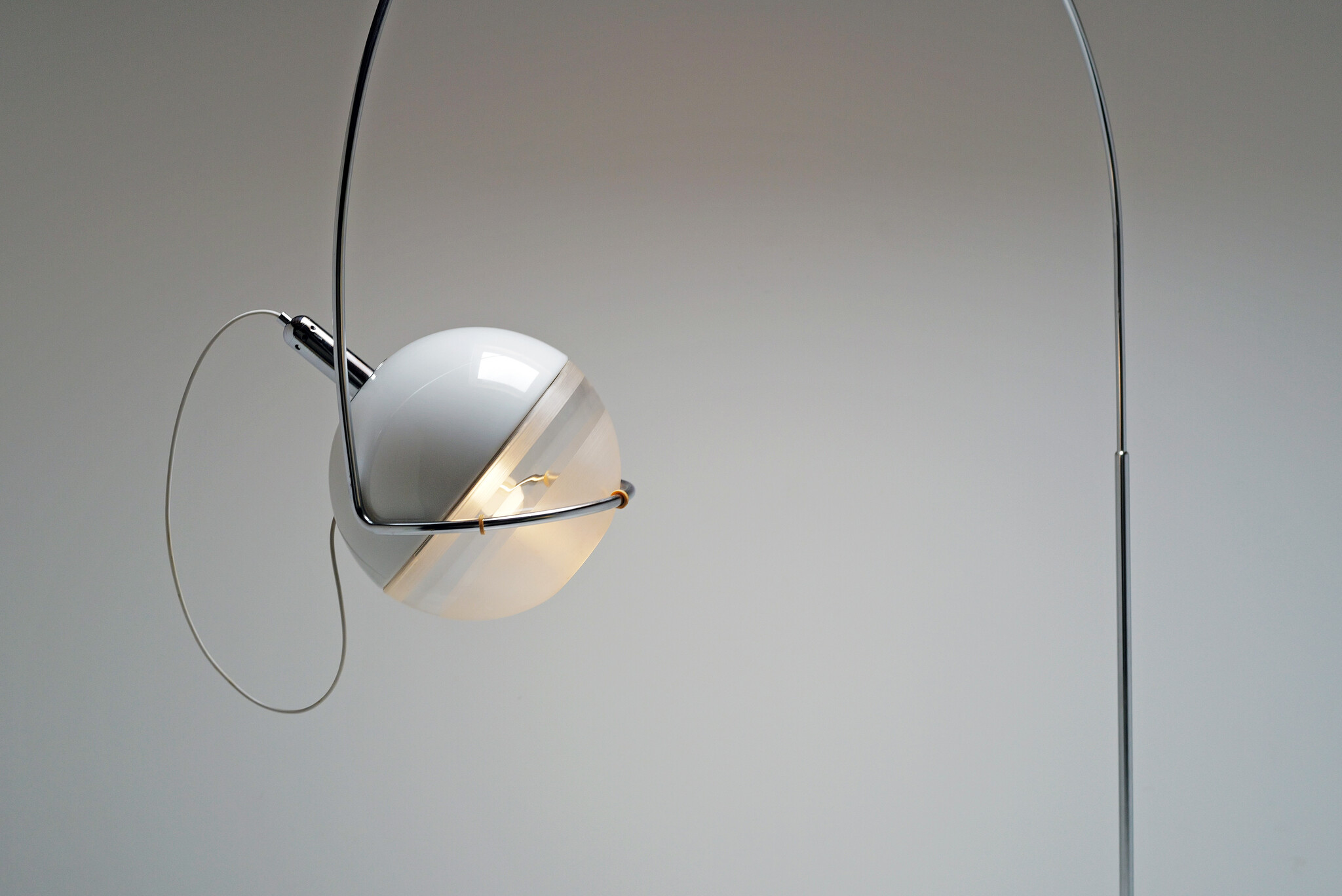 Spaceage vloerlamp van Fabio Lenci voor Guzzini, 1970's