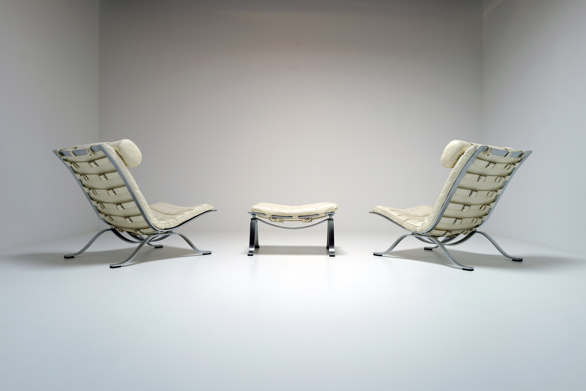 Ari lounge chairs door Arne Norell voor Möbel AB Arne Norell, 1966