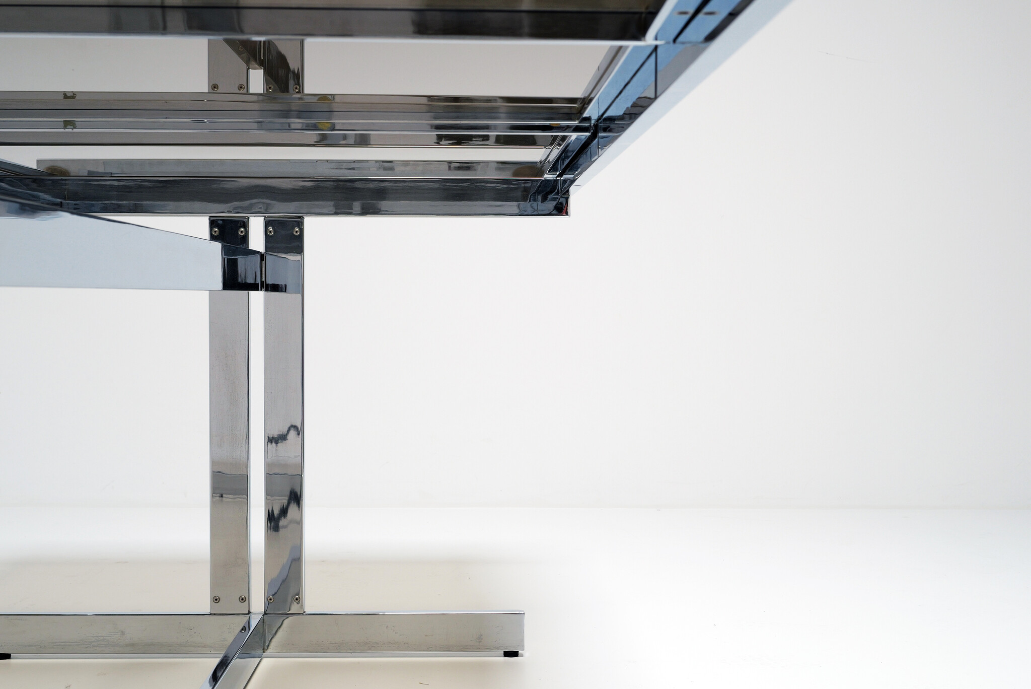 Brutalist chromen eettafel voor Sigma, België, 1967