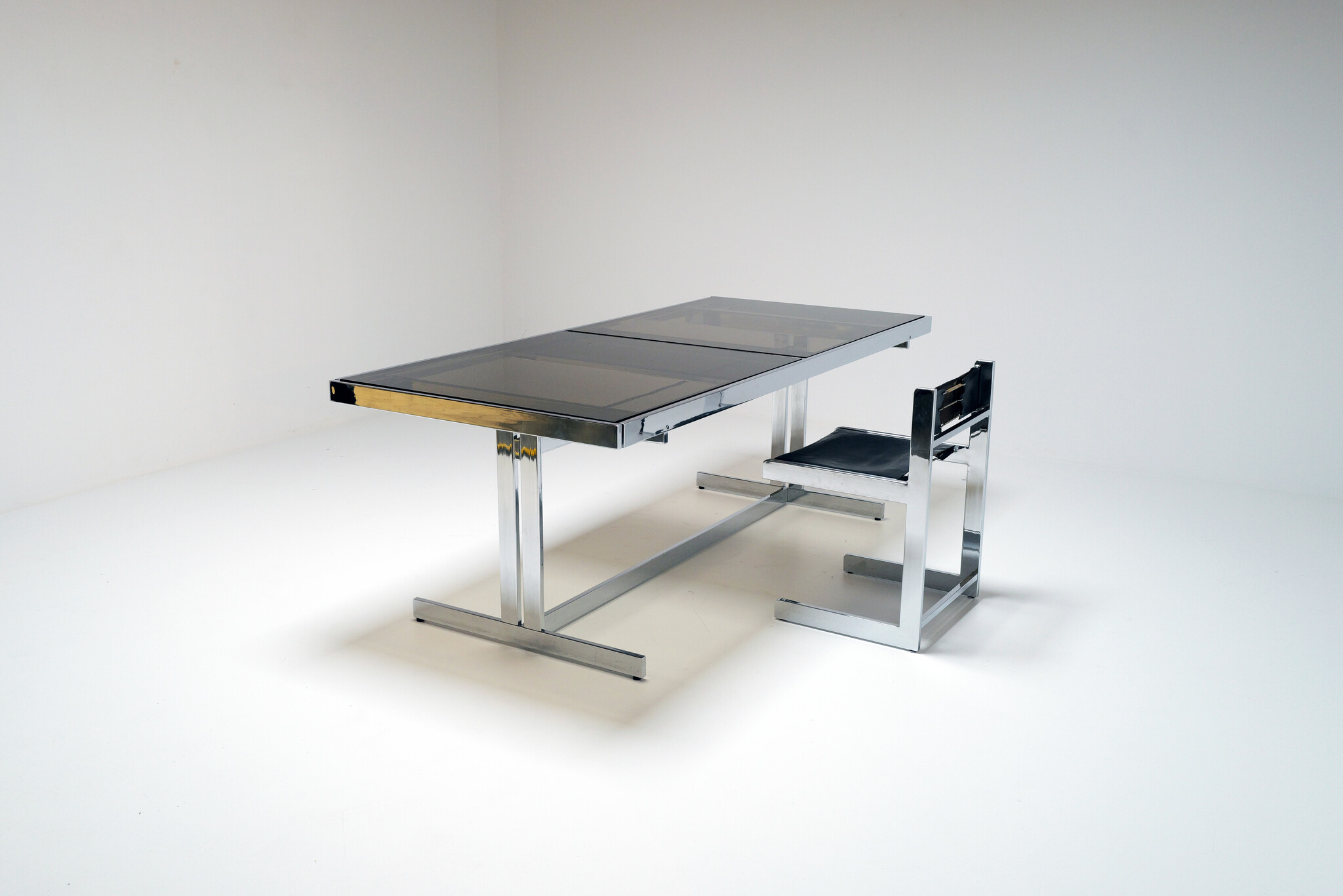 Brutalist chromen eettafel voor Sigma, België, 1967