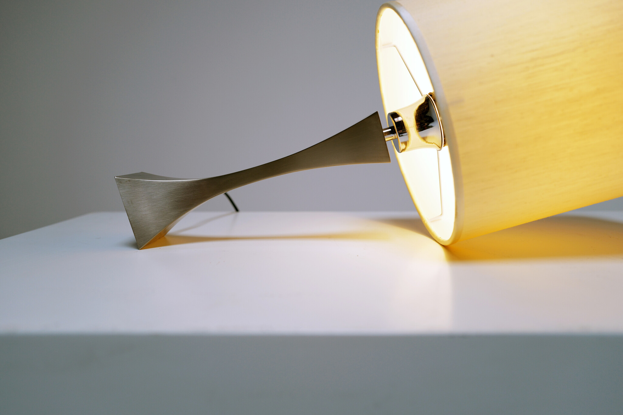 Set RVS Pyramid tafellampen – Tonello & Montagna Grillo voor High Society