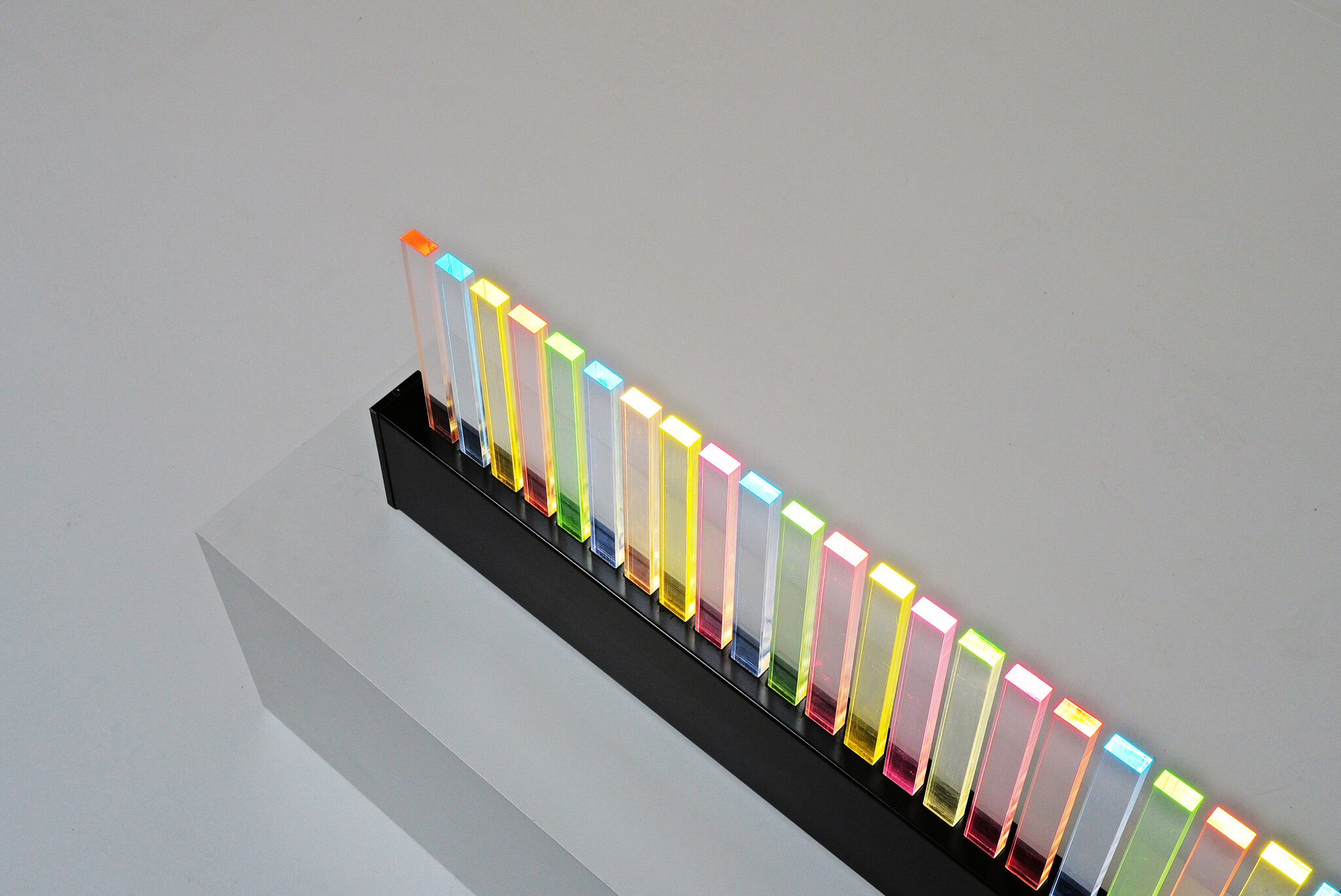 Modernistische lichtsculptuur wandlamp, 1980s