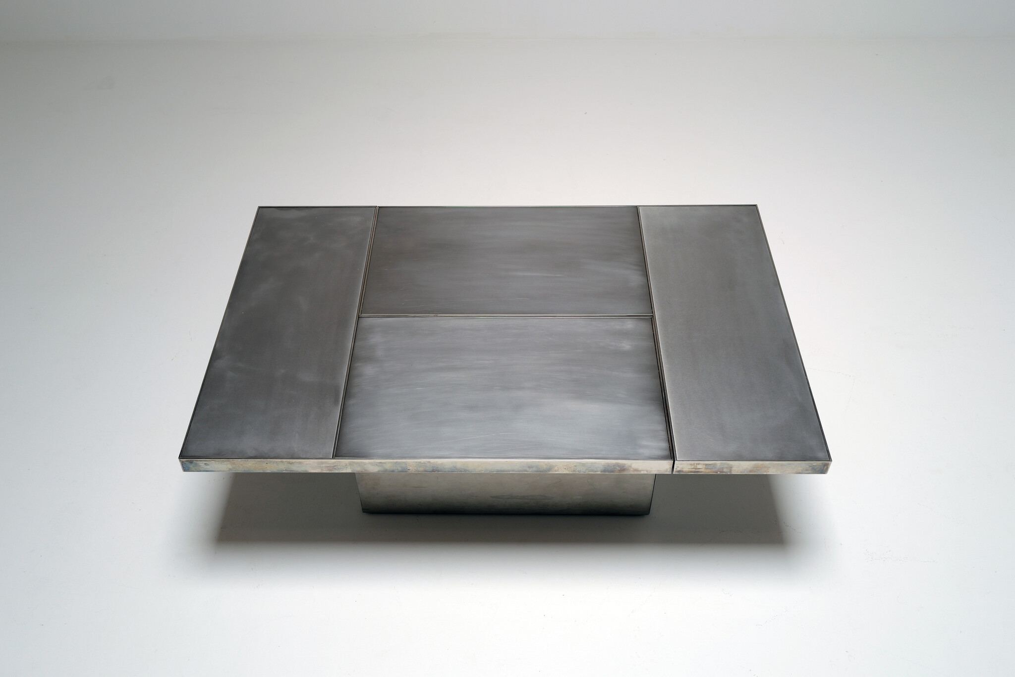 Belgo Chrom salontafel met verborgen bar, 1970's