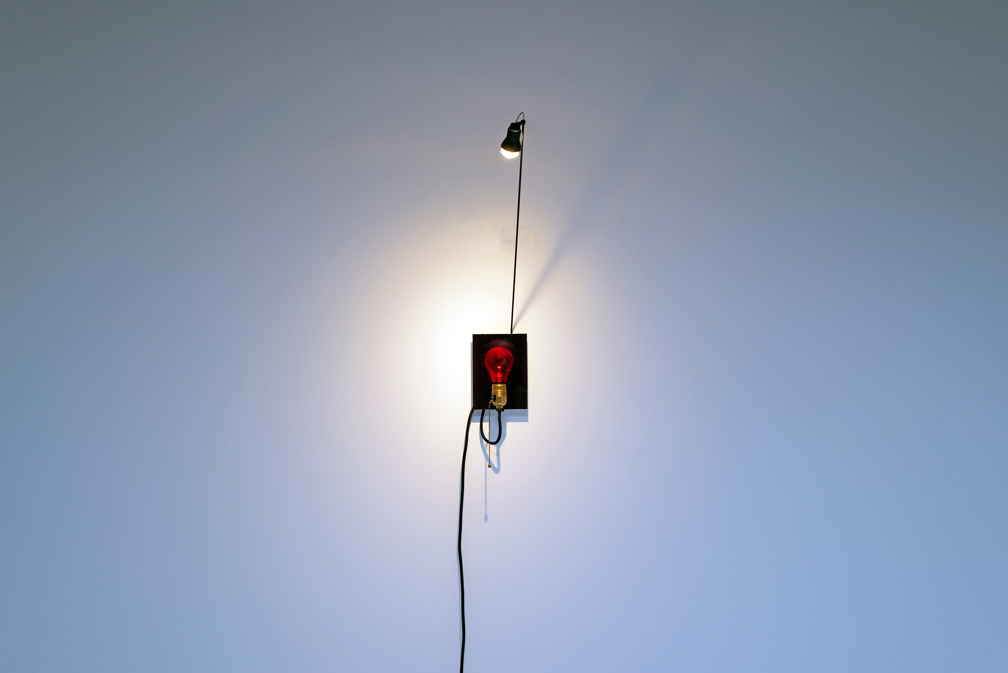 Ingo Maurer Holonzki Wandlamp