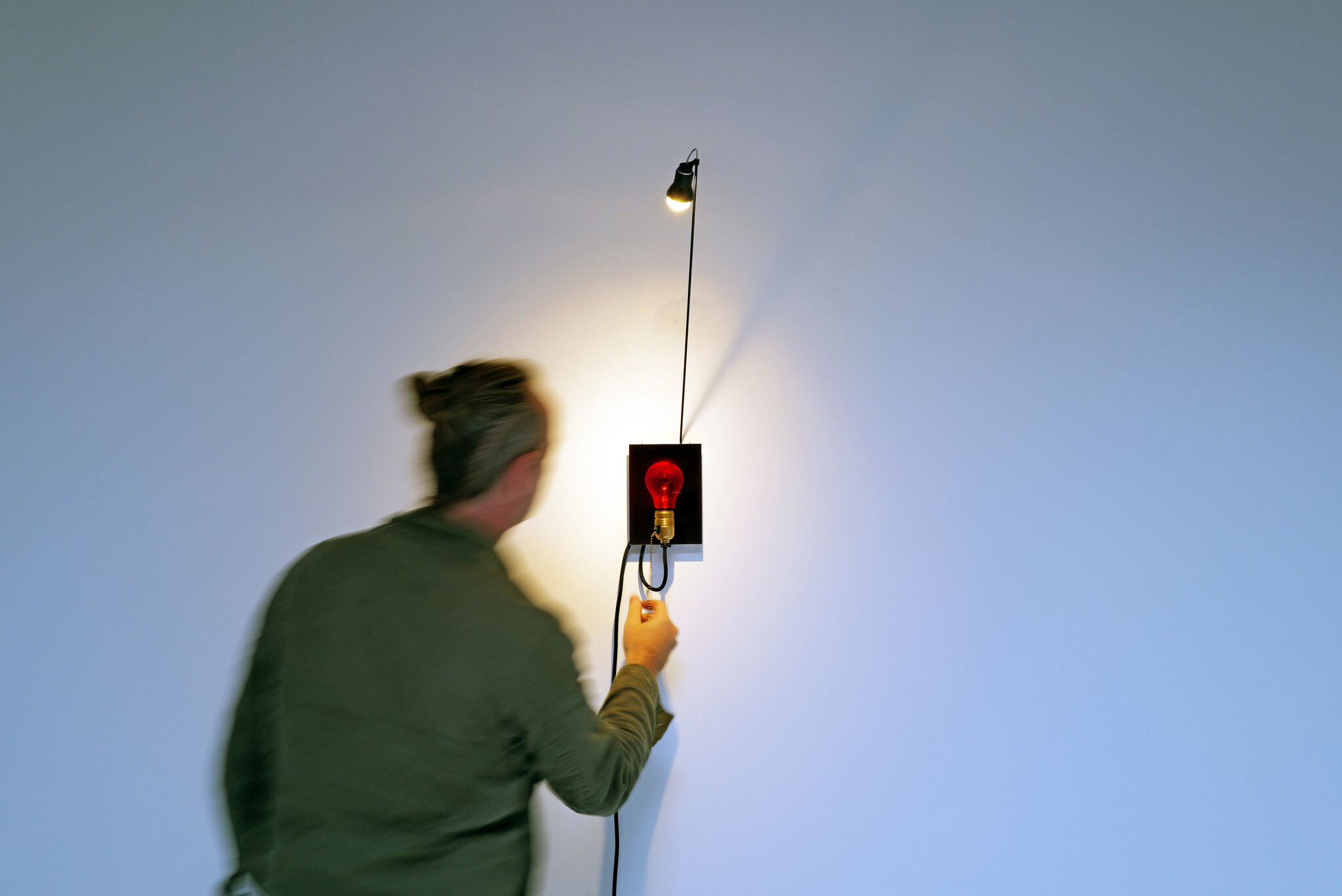 Ingo Maurer Holonzki Wandlamp