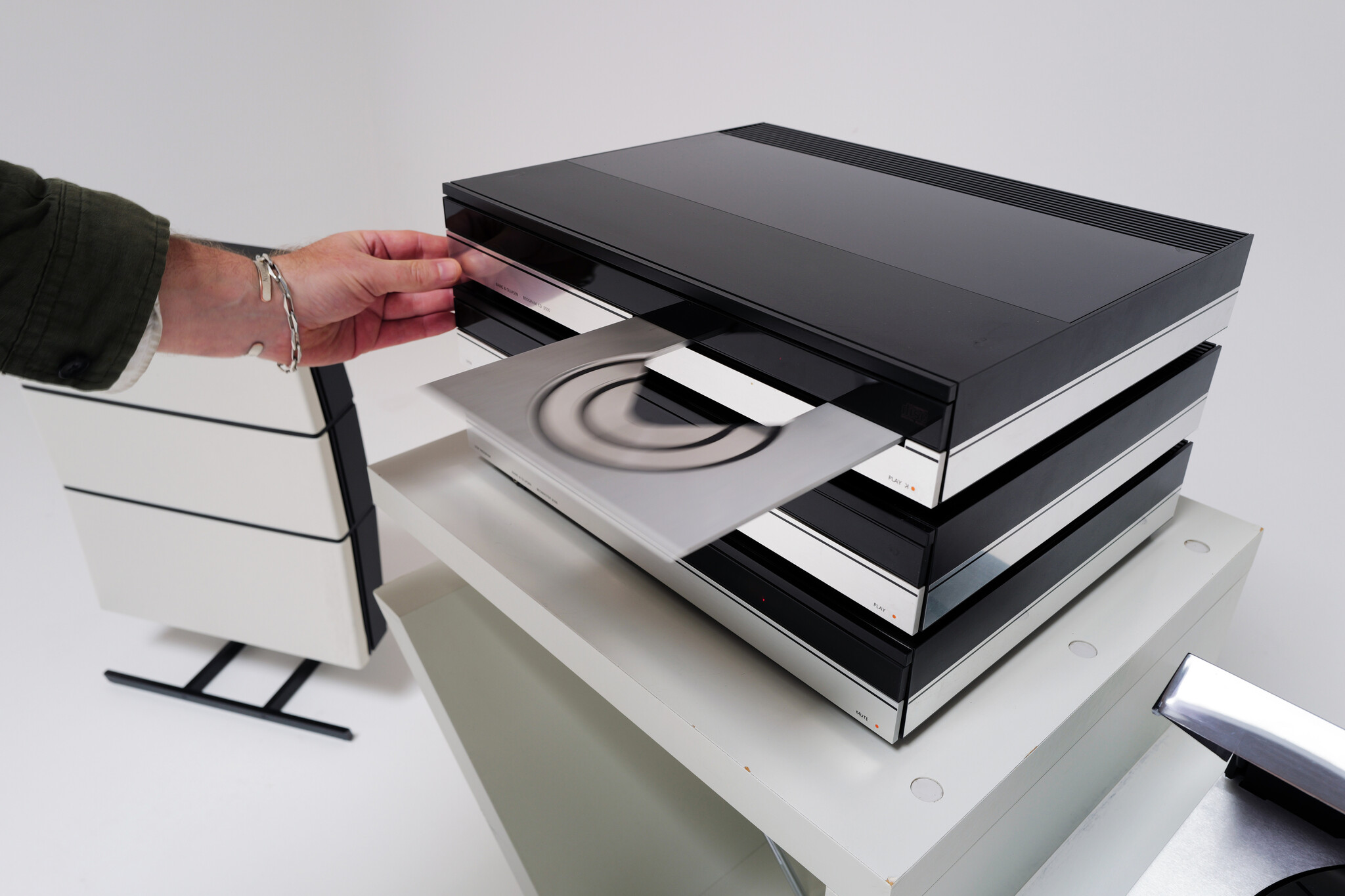 Zeldzaam compleet BeoSystem 6500 met origineel B&O meubel