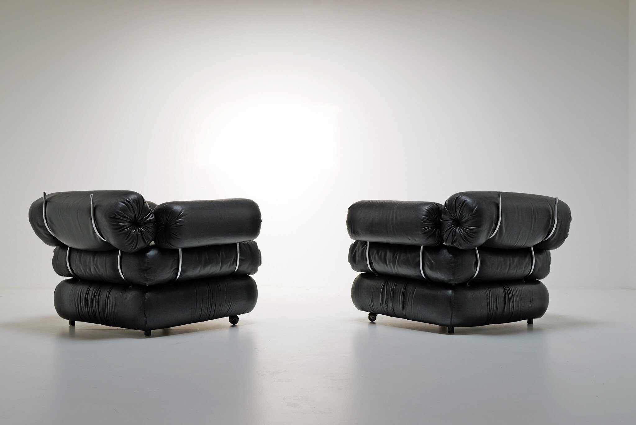 Giovannetti “Bauhaus” club chairs, 1960s