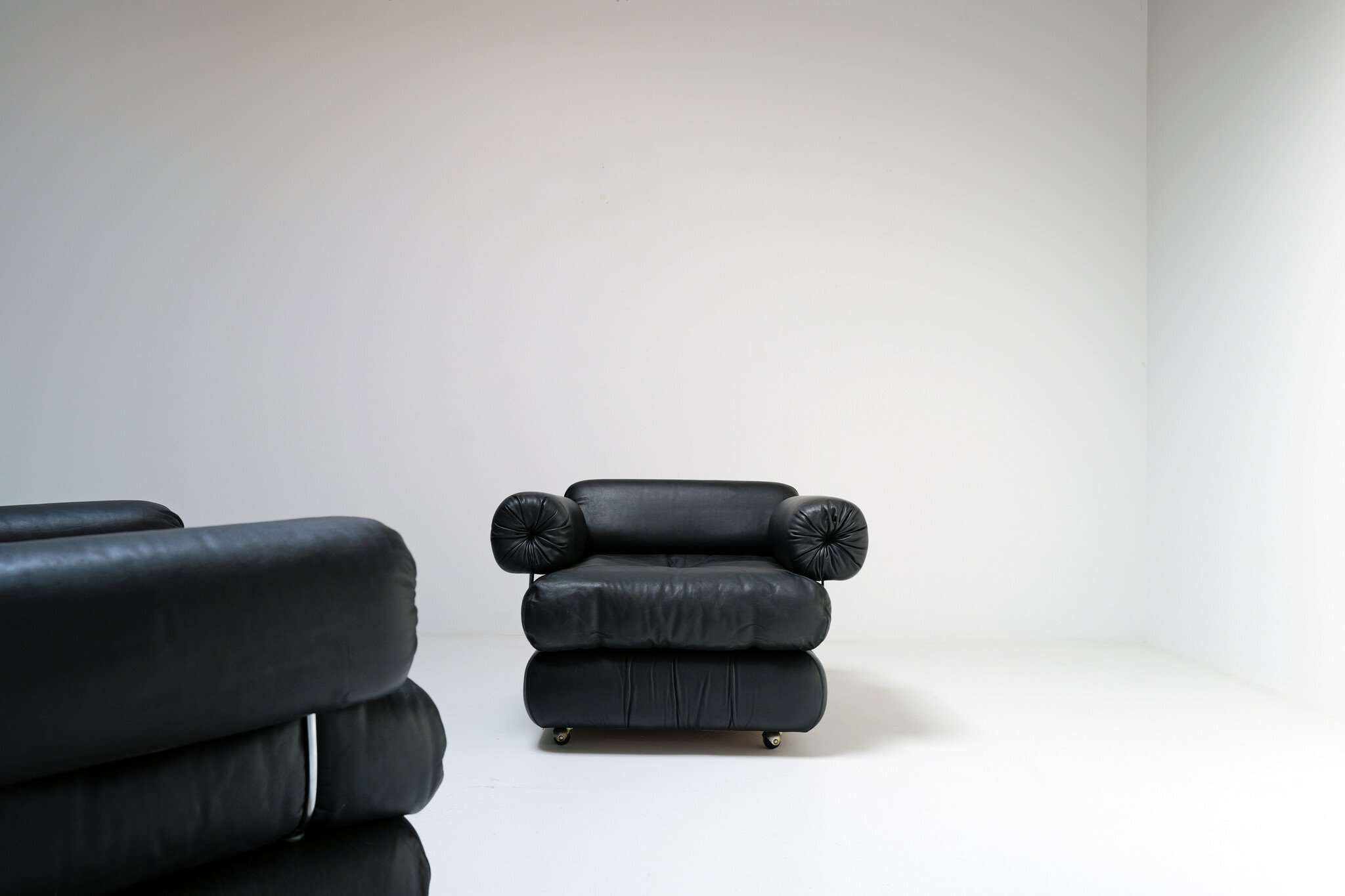 Giovannetti “Bauhaus” club chairs, 1960s