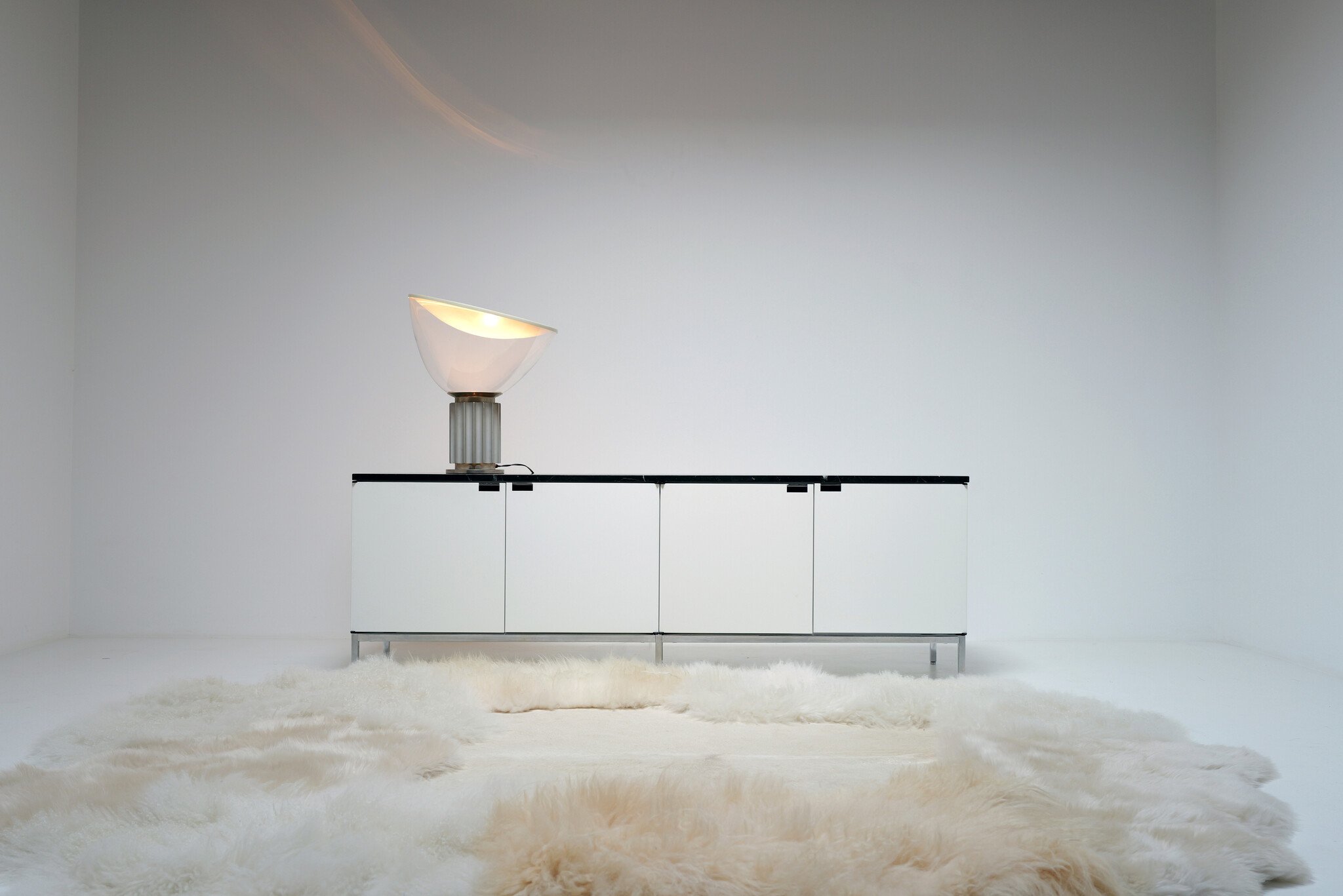 Knoll Credenza ontworpen door Florence Knoll, 1961