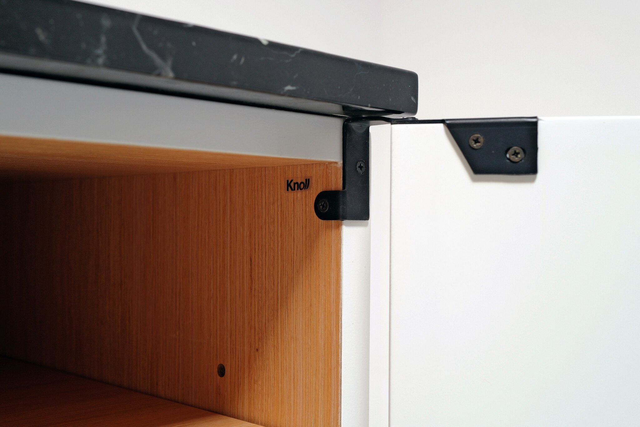 Knoll Credenza ontworpen door Florence Knoll, 1961