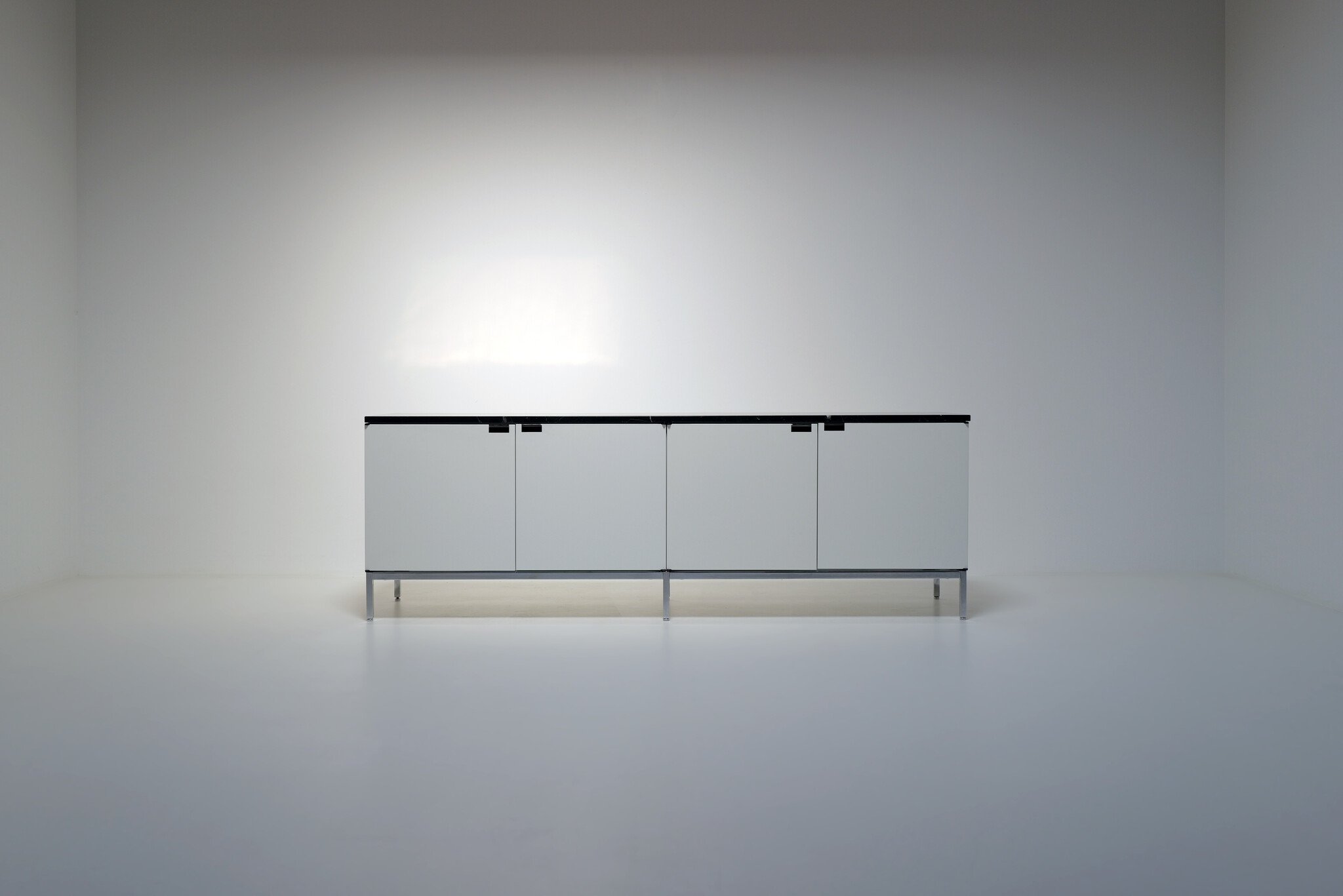 Knoll Credenza ontworpen door Florence Knoll, 1961
