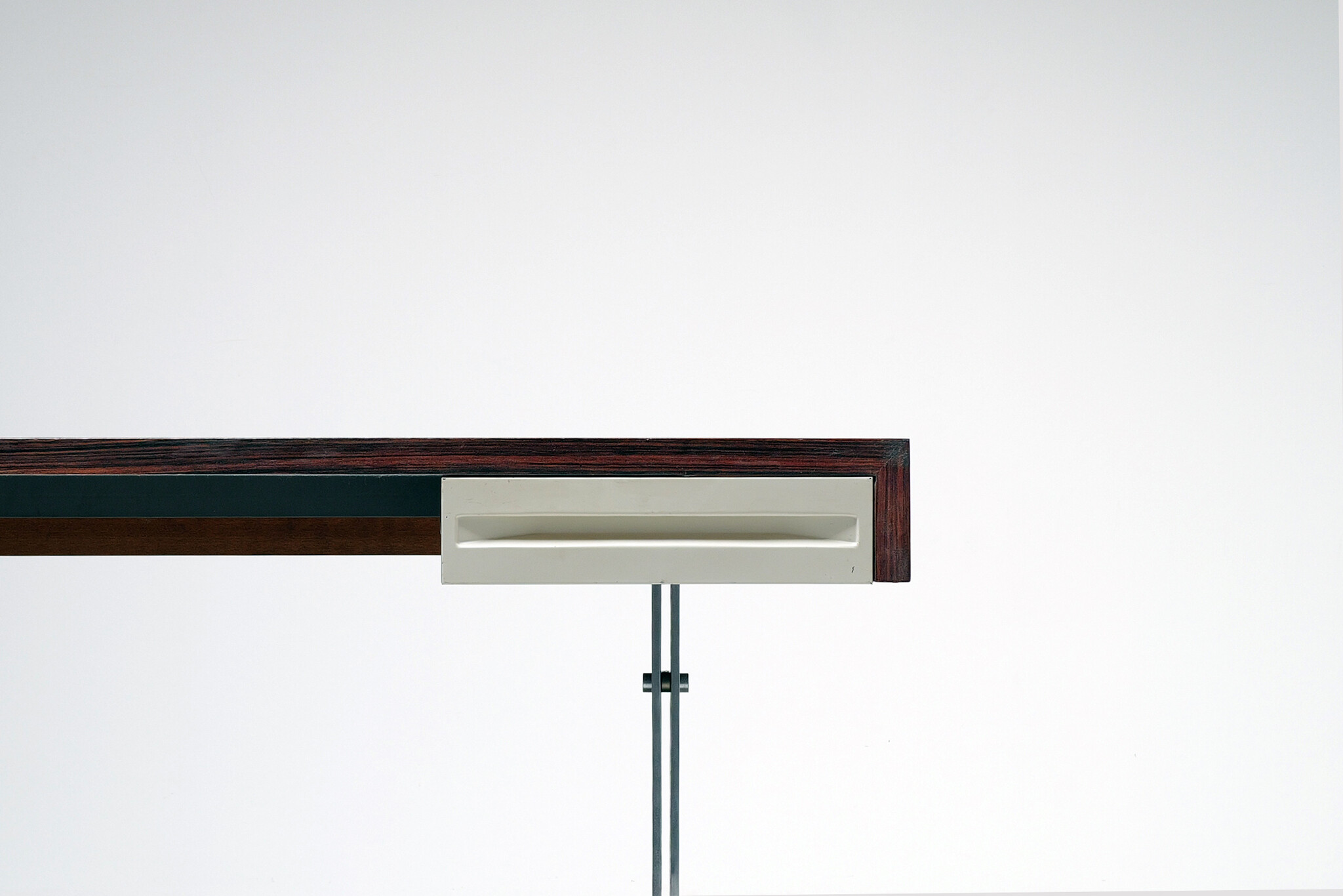 Exclusieve desk van Trau Arredamenti Metallici S.P.A, 1960s