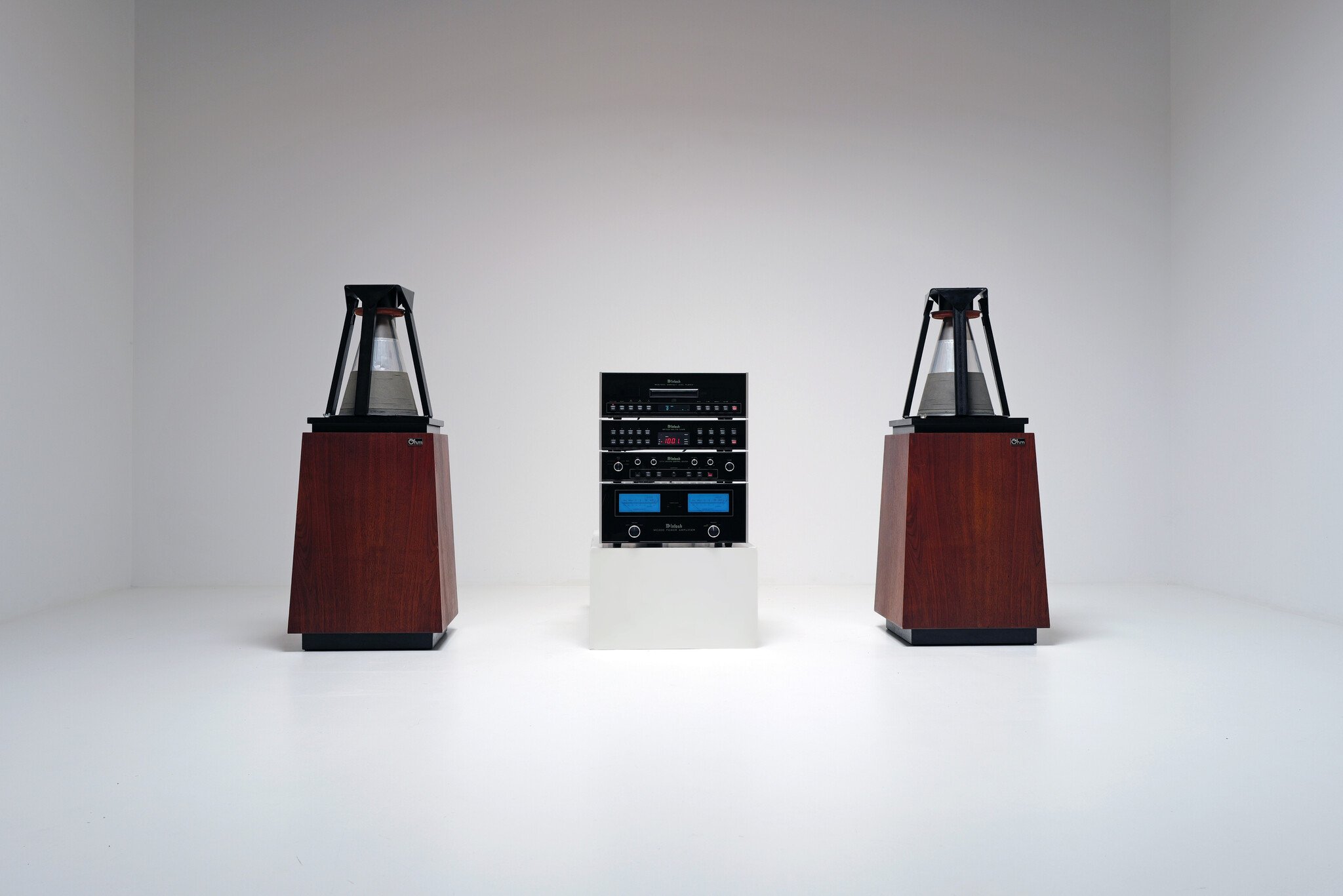 McIntosh stereo toren, 1990's